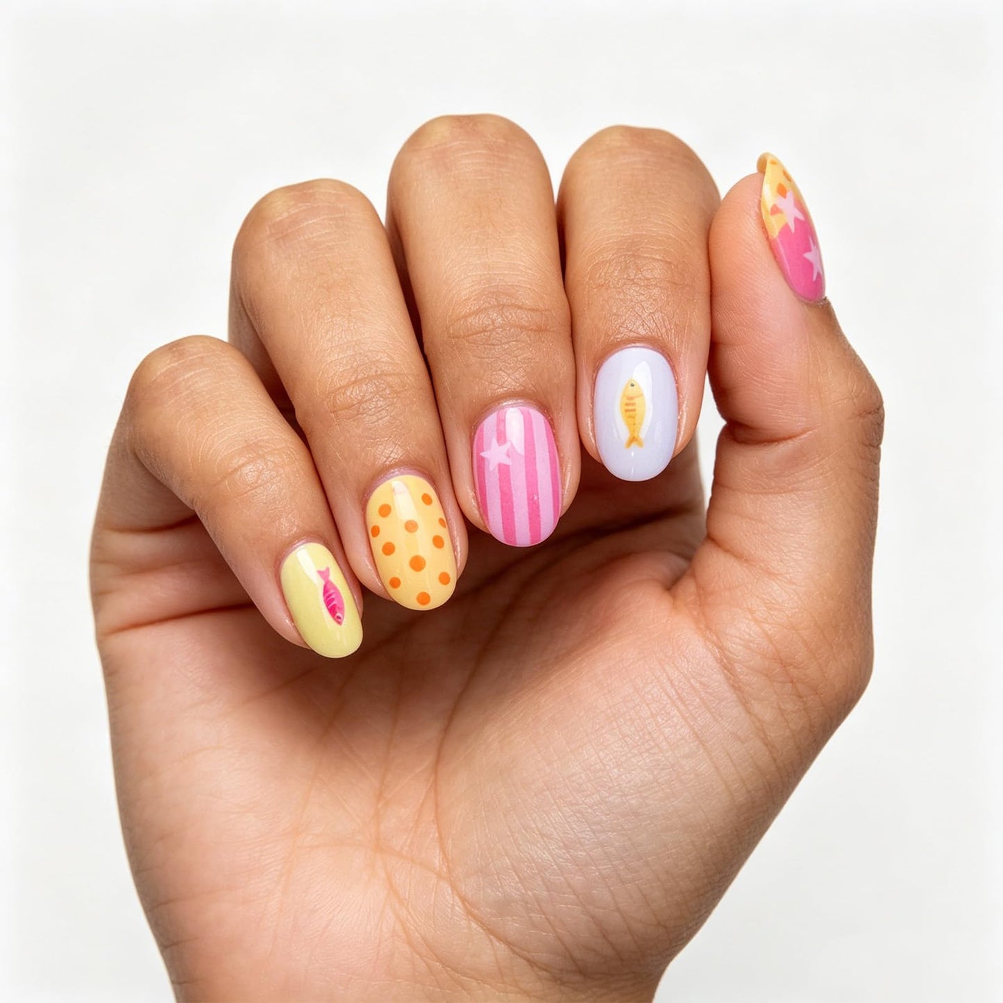 Ocean Press on Nails Short Oval, Cute Fish False Nails, Glossy Colorful Pink Star Fake Nail Polka Dot Glue on Nail, Yellow Striped Stick on Reusable Acrylic Fingernails for Women Summer Beach