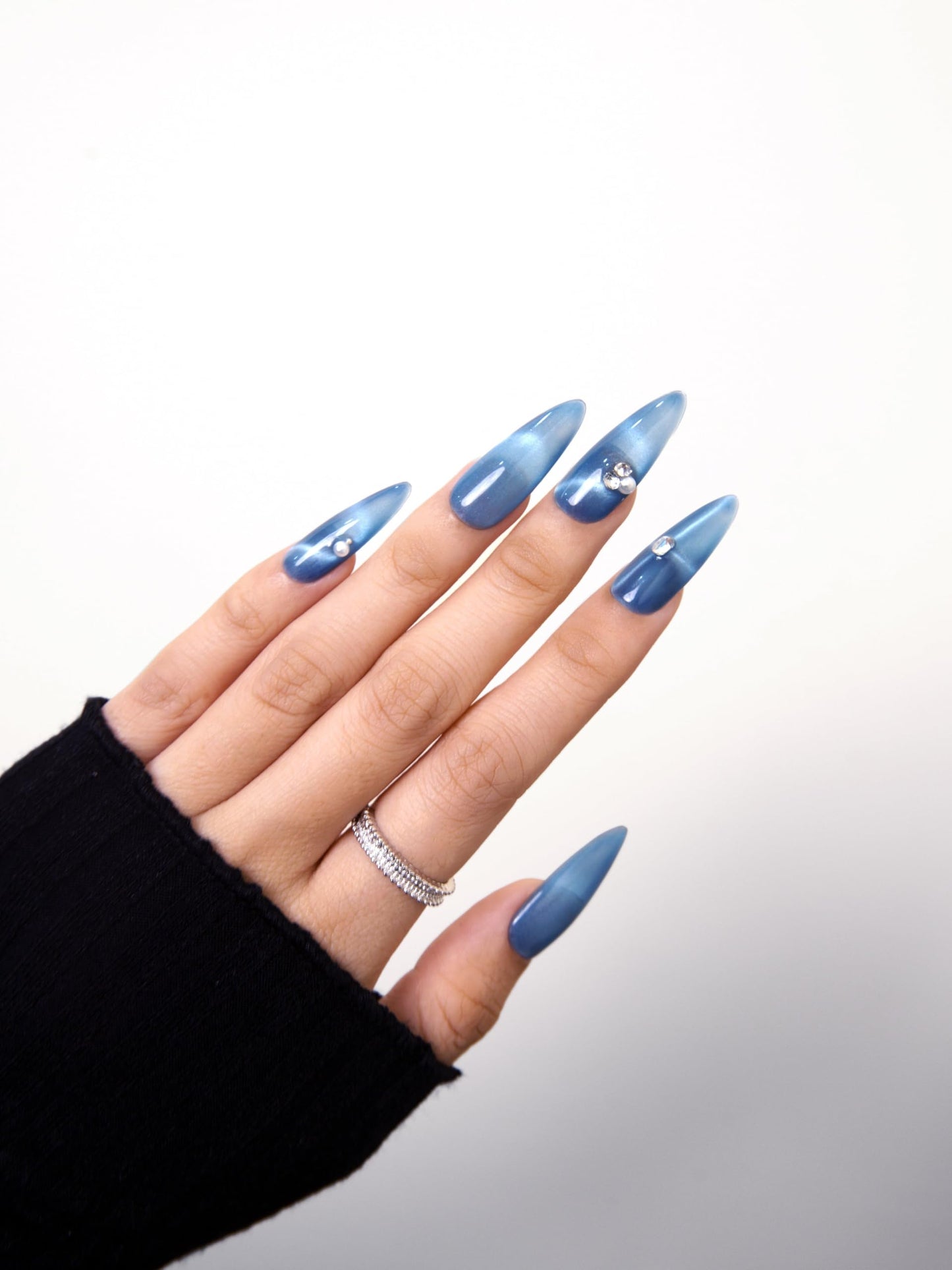 SIYOU Beauty | Pearl Of The Sea | Light Blue Pearl Long Almond Press On Nails for Women (Large) - Reusable, Salon-Quality Fake Nails (10pc)