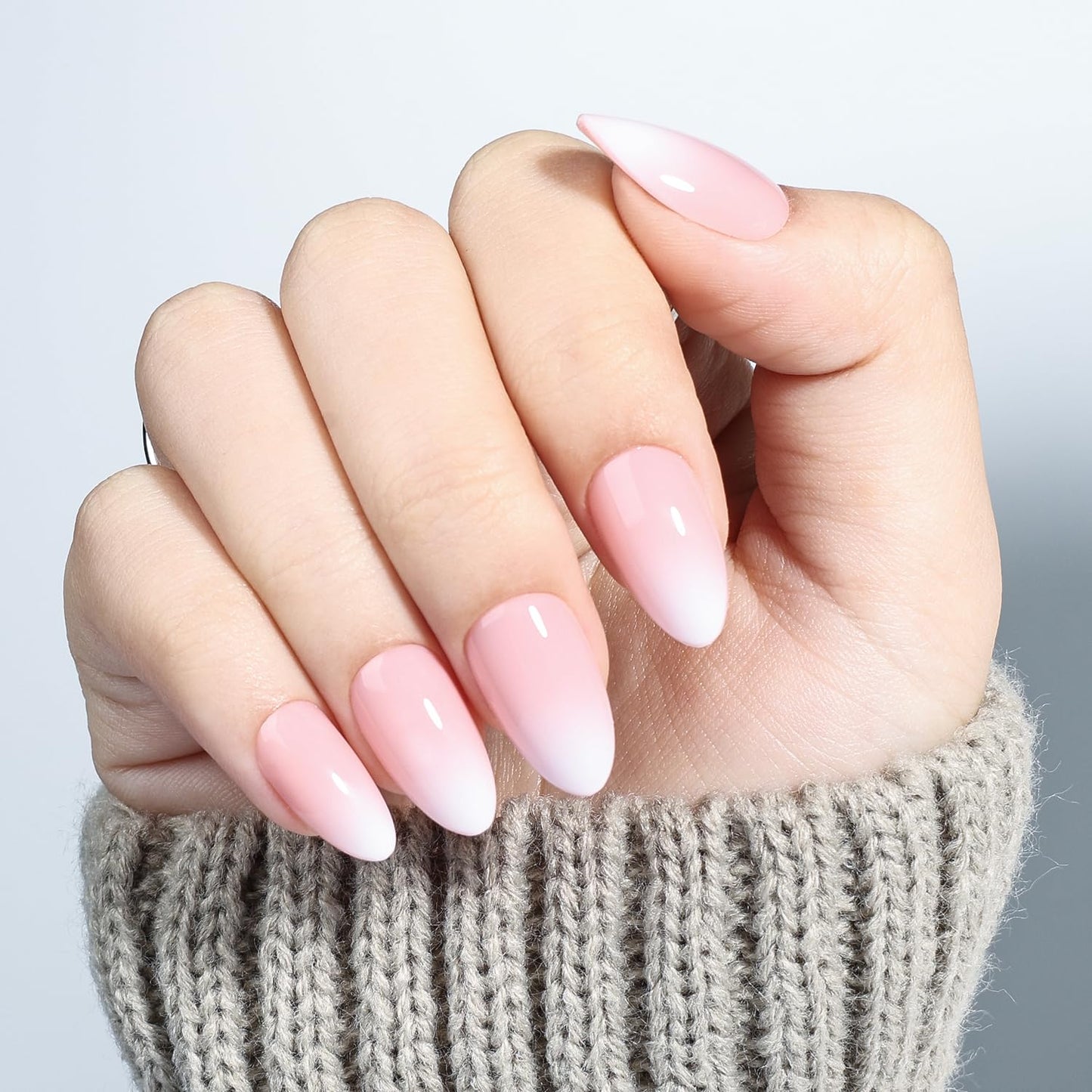 Leefrei Press On Nails - Short Almond Nude Pink Fade Press on Nails Glossy Nails Press Ons for Women DIY Fake Nails Kit with Glue, Reusable Glue on Nails Short in 16 Sizes - 32pcs, Peach Veil