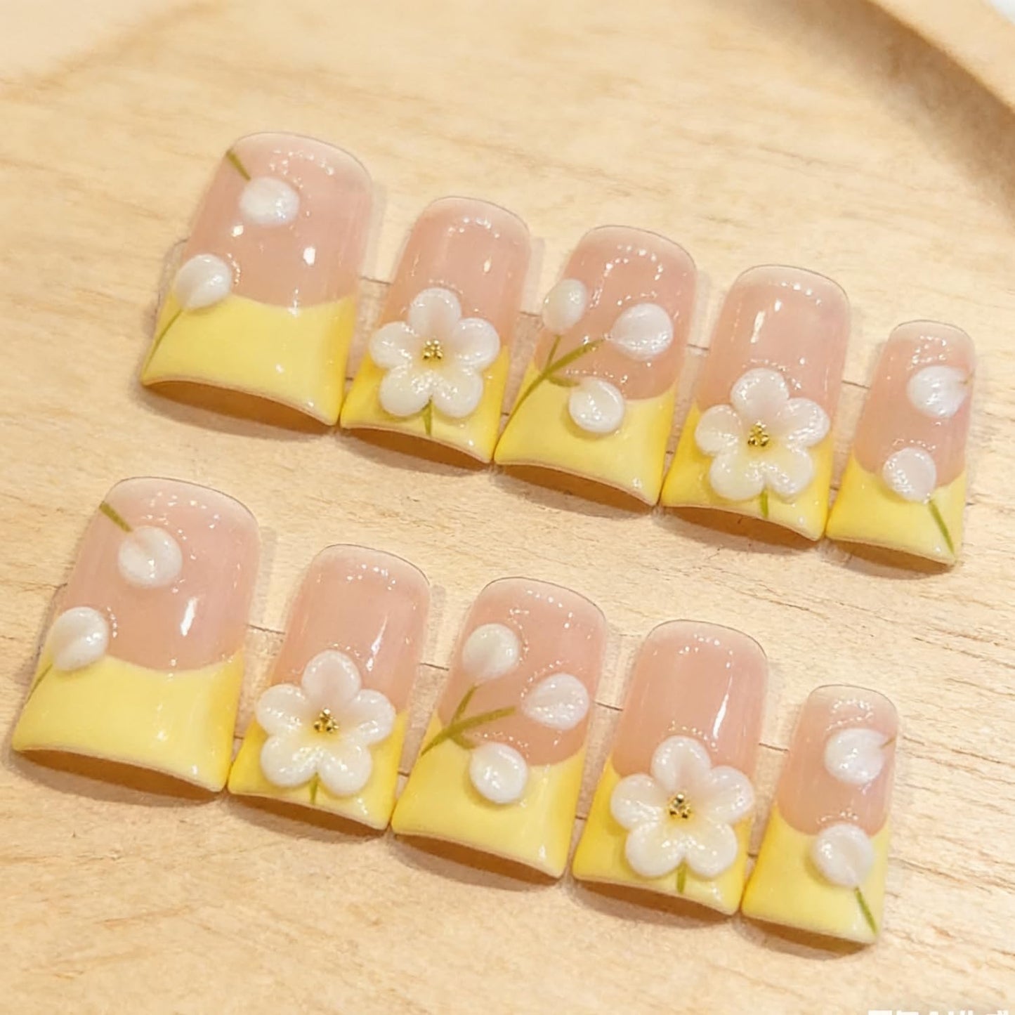 Spring Summer Duck Press on Nails Handmade Press on Nail Luxury Yellow French Acrylic Fake Nails 3D Flower Designs Stick on Nail Full Cover Thickened False Nails for Women Nail Art DIY（Size S 10 Pcs)