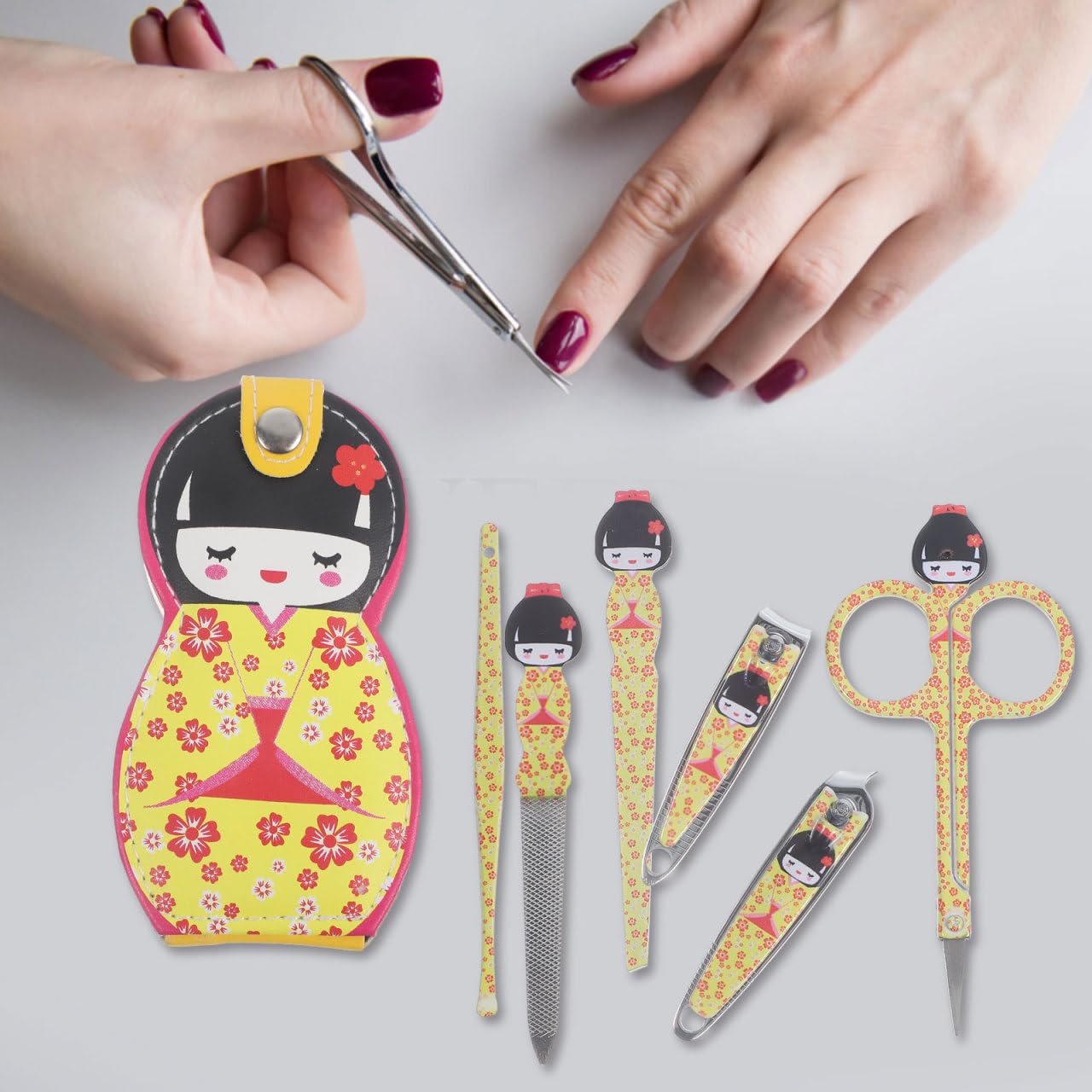 TOVINANNA 6Pcs Japanese Kimono Doll Manicure Set, Stainless Steel Nail Clipper Kit with Cute Storage Case, Portable Fingernail Grooming Tools for Women & Girls, Personal Nail Care, Random Color