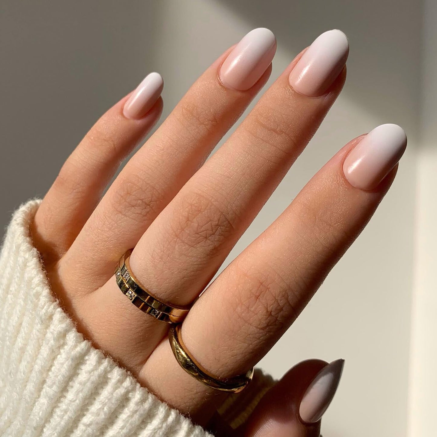 Glamnetic Press-On Nails Bundle - Creamer, Goal Digger & Winter Storm | Neutral Ombre Round | Glossy, Semi-Transparent, Round | Holographic Short Almond Nails | Reusable