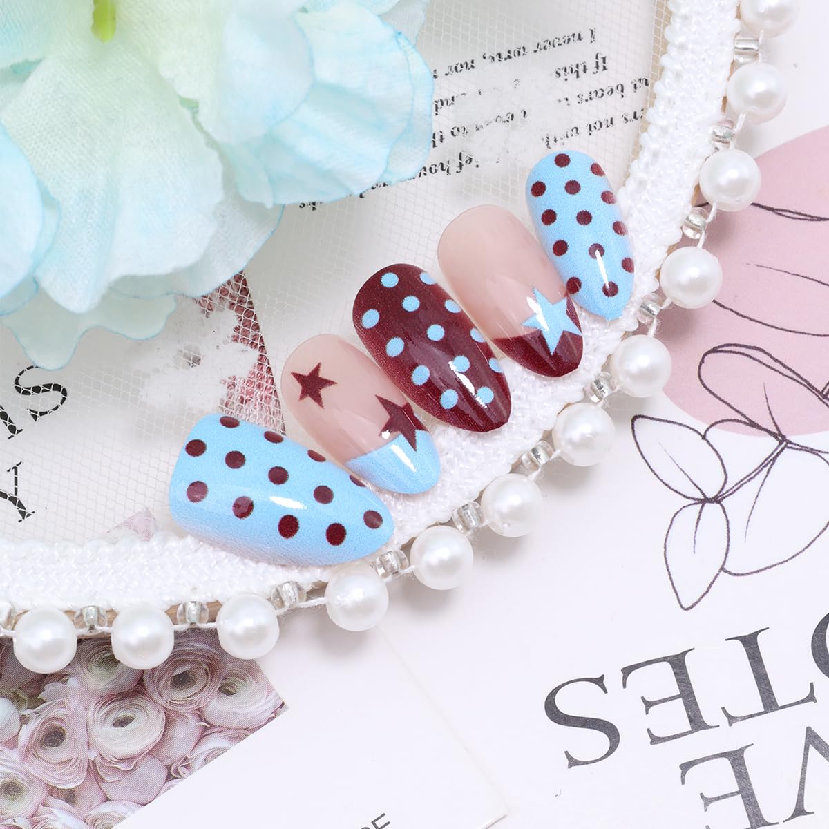 30Pcs 4th of July Press on Nails Almond Shape Patriotic Star Polka Dot False Nails Red Blue French Tip Fake Nails Reusable Acrylic Nail Tips Stick on Nails for Women Party Holiday Manicure Decorations