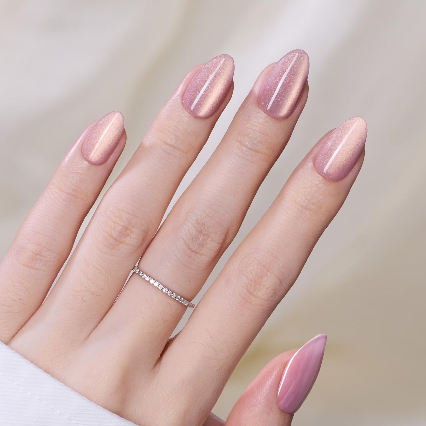 Beetles Motion Glow Nail Tips, 160PCS, 16 Sizes Short Almond Nail Tips, Cat Eye Magnet Full Cover Soft Nail Gel Fake Nails, Salon-Gel Look for DIY Manicure Rose Glow