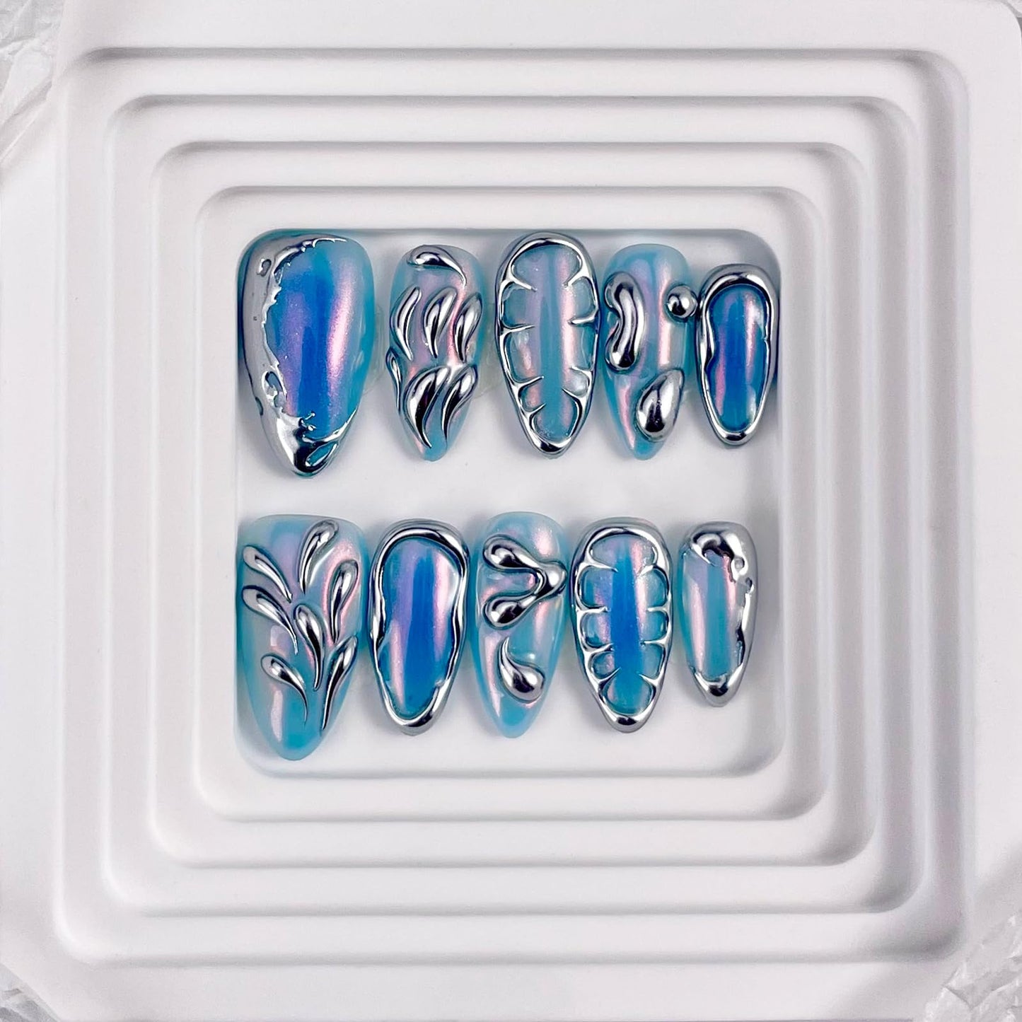 RDNTBEU Press on Nails Blue Ombre Medium Almond 3D Fake Nails Reusable Luxury Handmade False Nails with Design Solid Chrome,Press ons Muti-Layer Gel Acrylic Handmade Nails for Wome Manicure(Size S)