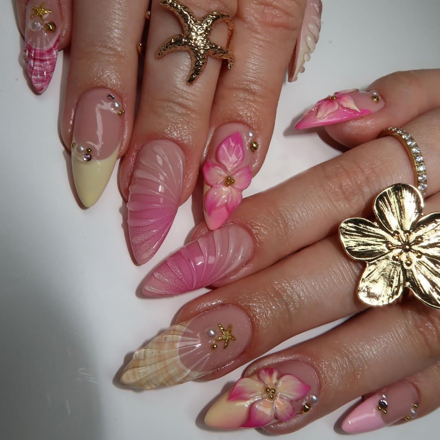 Summer Press On Nails French Fake Nails Press Ons With Gold Starfish Design Pearls Stick On Nails Flower False Nails Glossy Water Ripple Artificial Glue On Nails For Women Nail Supplies