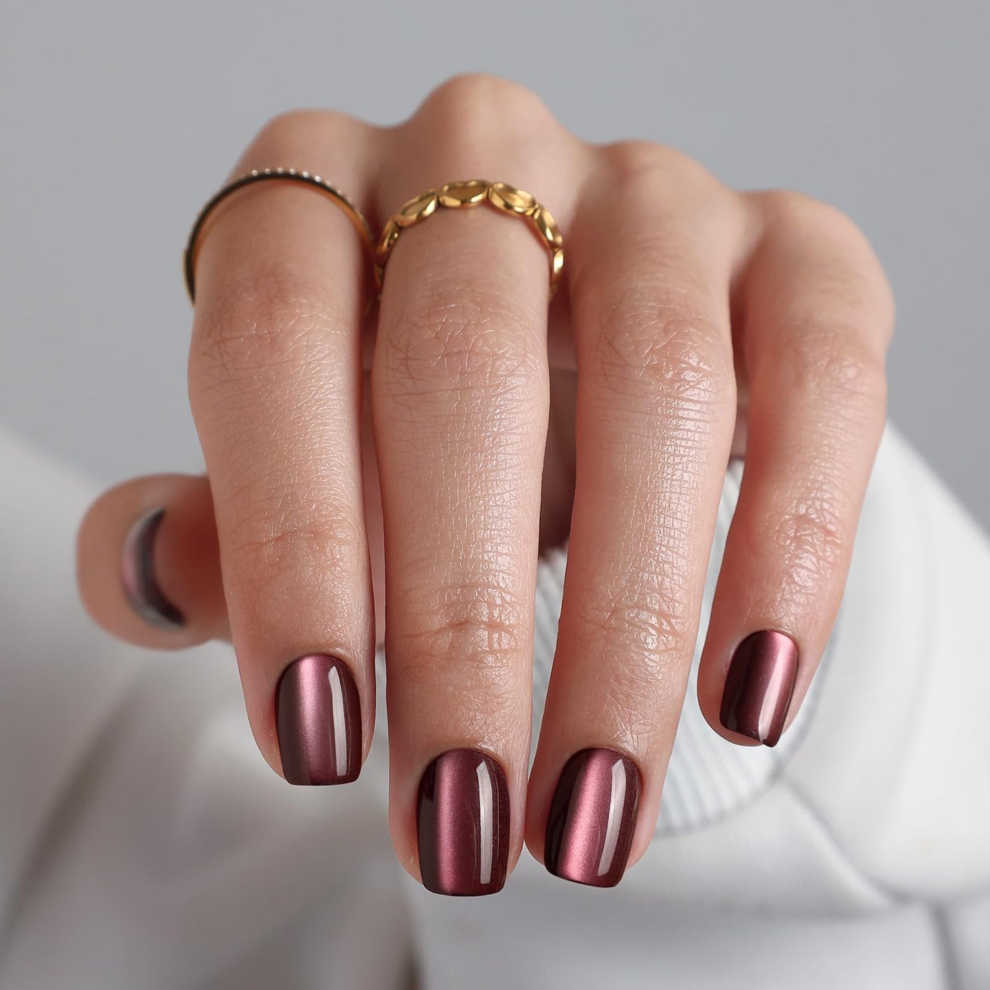 Chocolate Brown Press On Nails Cat Eye - GJZEZ Soft Gel Short Square Glass Cateye Magnetic Fake Nails Press Ons Salon Quality Thick Opaque Faux Nails Gifts for Women in 16 Sizes & 32 Pcs, Cocoa Brown