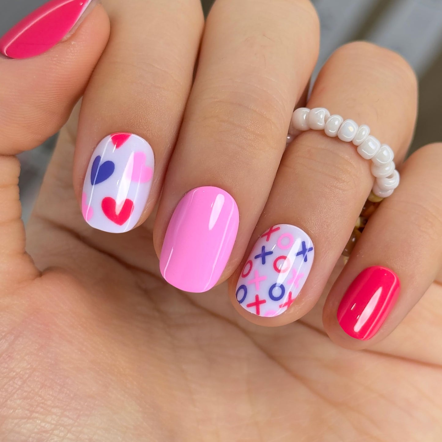Curvlife Press On Nails Extra Short Square Pink - Valentine Hearts Press on Nails with Glue, Love Kisses Red Pink Glossy Cute Fake Nails Long Lasting False Nail Tips for Women Girls Teens