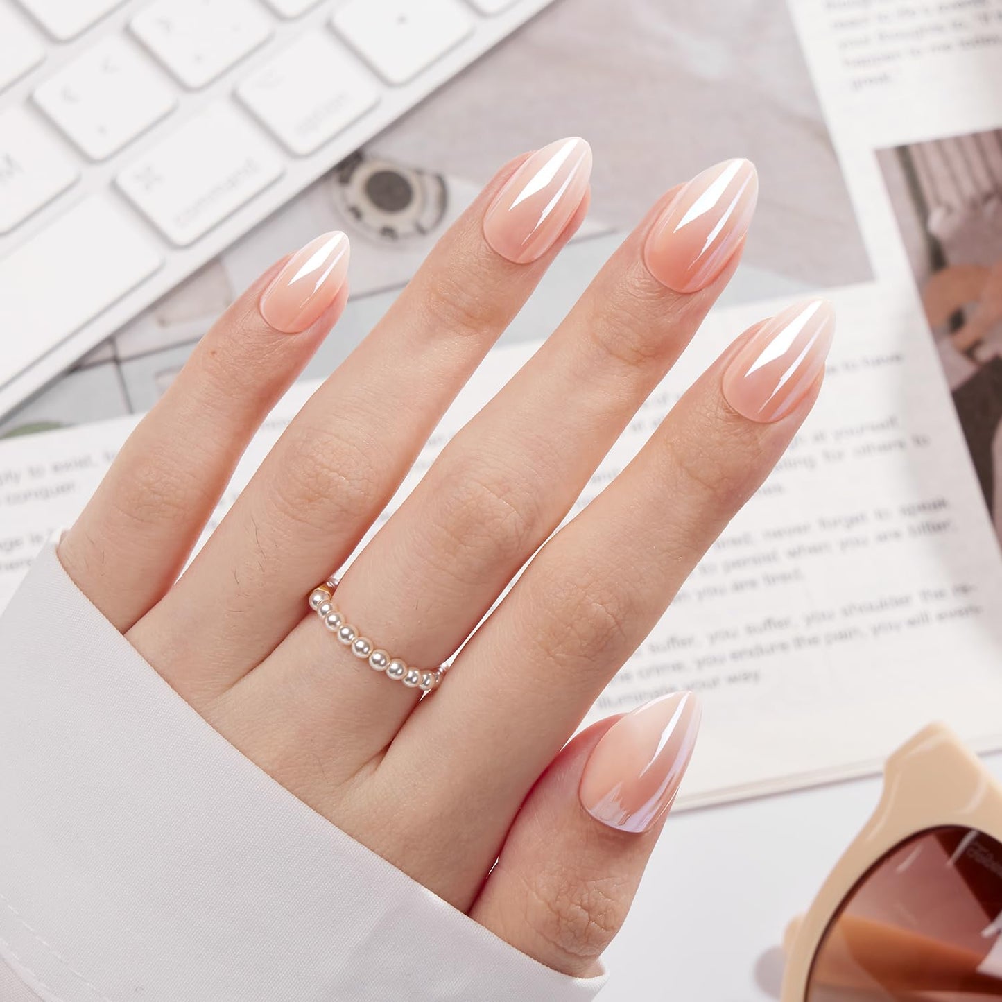 VSALON Short Almond Press on Nails - Chrome Nude Ombre Fake Nails Kit for Women - Reusable Opaque Glazed Salon Quality Glue on Nails Spring Summer Nails 32 PCS in 16 Sizes