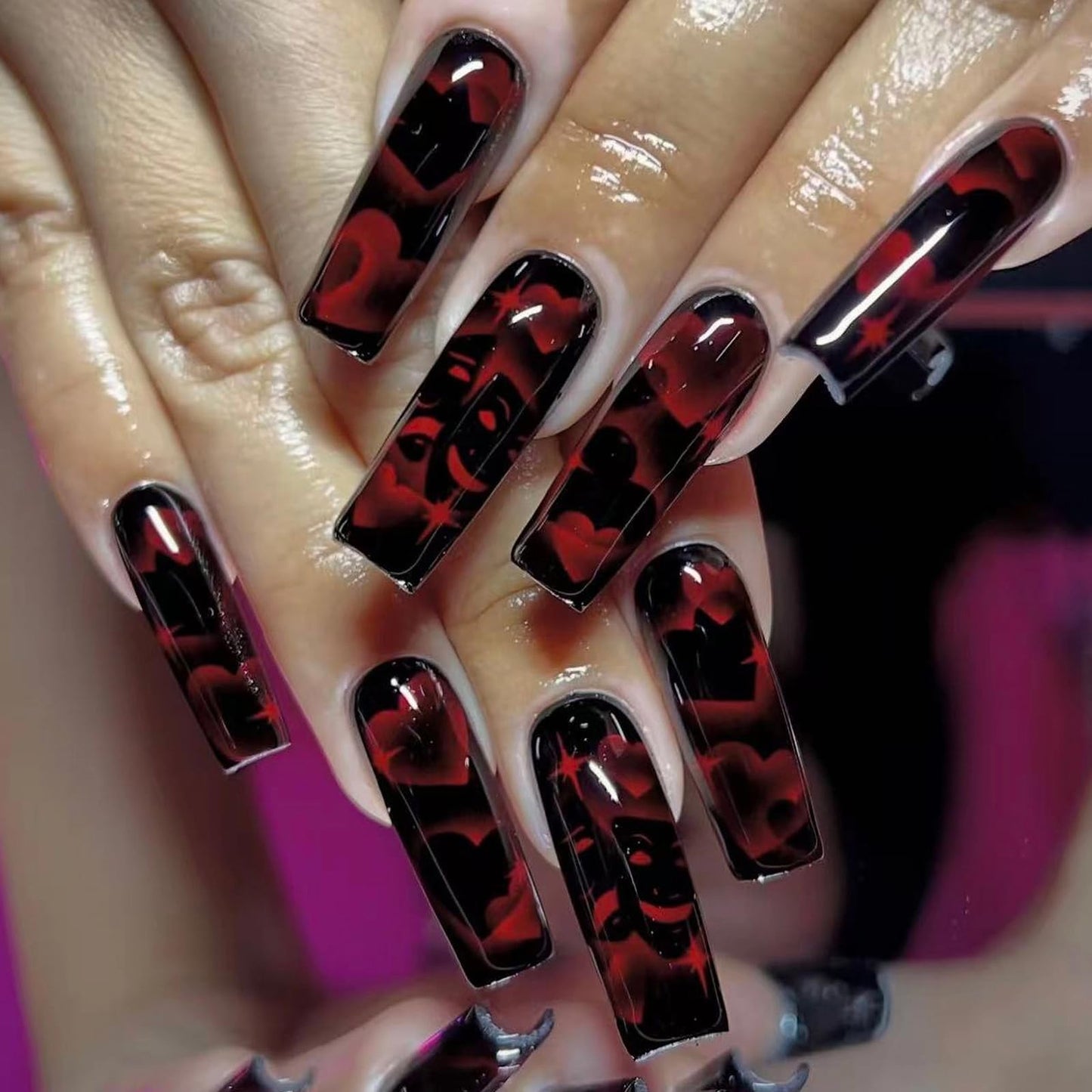 MISUD Press on Nails - Long Square Fake Nails with Goth Red Black, Acrylic Heart Mask Design 24 pcs