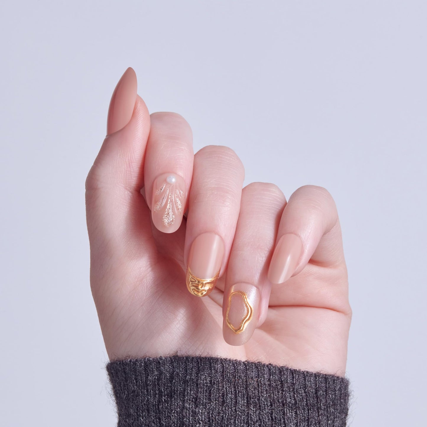 Kiss Glam, Press On Nails, Nail glue included, 'Blossoming Love', Beige, Medium Size, Round Shape, Includes 32 Nails, 2g Glue, 1 Manicure Stick, 1 Mini File
