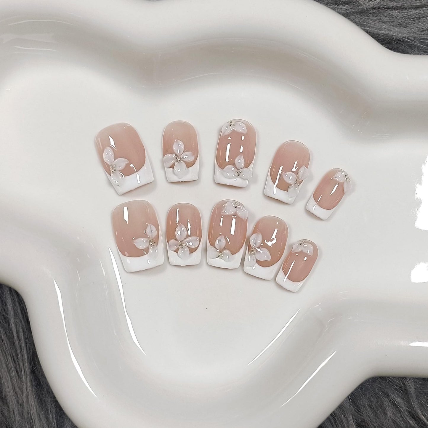 TENPAL 10Pcs Handmade Press On Nails Medium With Tools,Nude White French Tip Coffin Fake Nails with Designs,Hand-Painted White Floral Sculpted Salon Acrylic Glue on Nails for Wedding Party Daily(S)