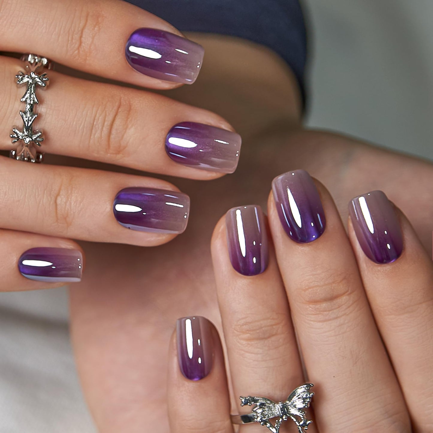 CurvLife Press on Nails Short Square Acrylic Fake Nails with Apricot Design Full Cover False Nails Glossy Nude Glue on Nails Artificial Stick on Nails for Women (Purple Gradient Cat Eye Chrome Nails)
