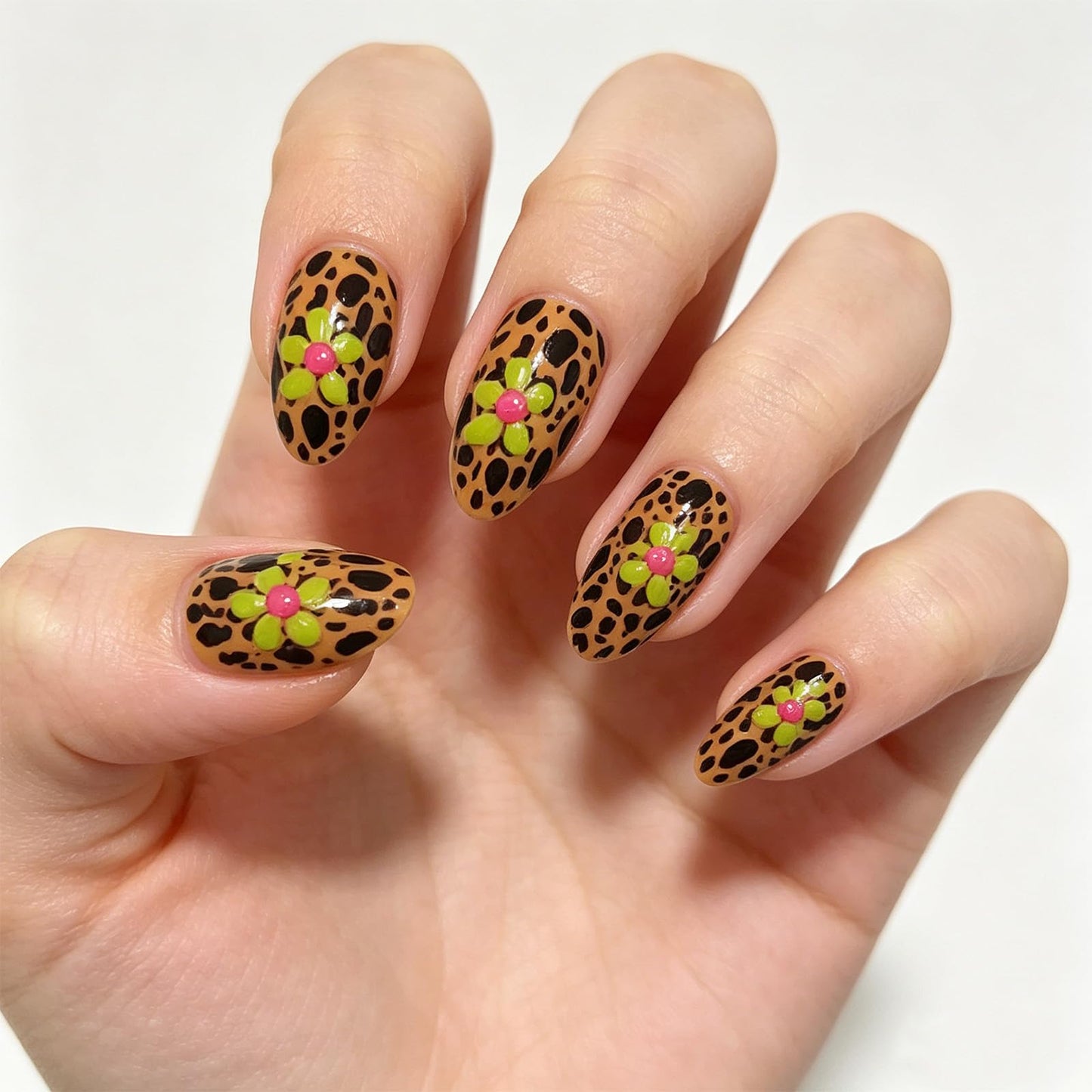 Leopard Print Press on Nails With Y2K Design, Glossy Yellow Flower Fake Nail, Medium Almond False Nails Cheetah Glue on Nail, Floral Stick on Reusable Acrylic Fingernails for Women Daily Wear