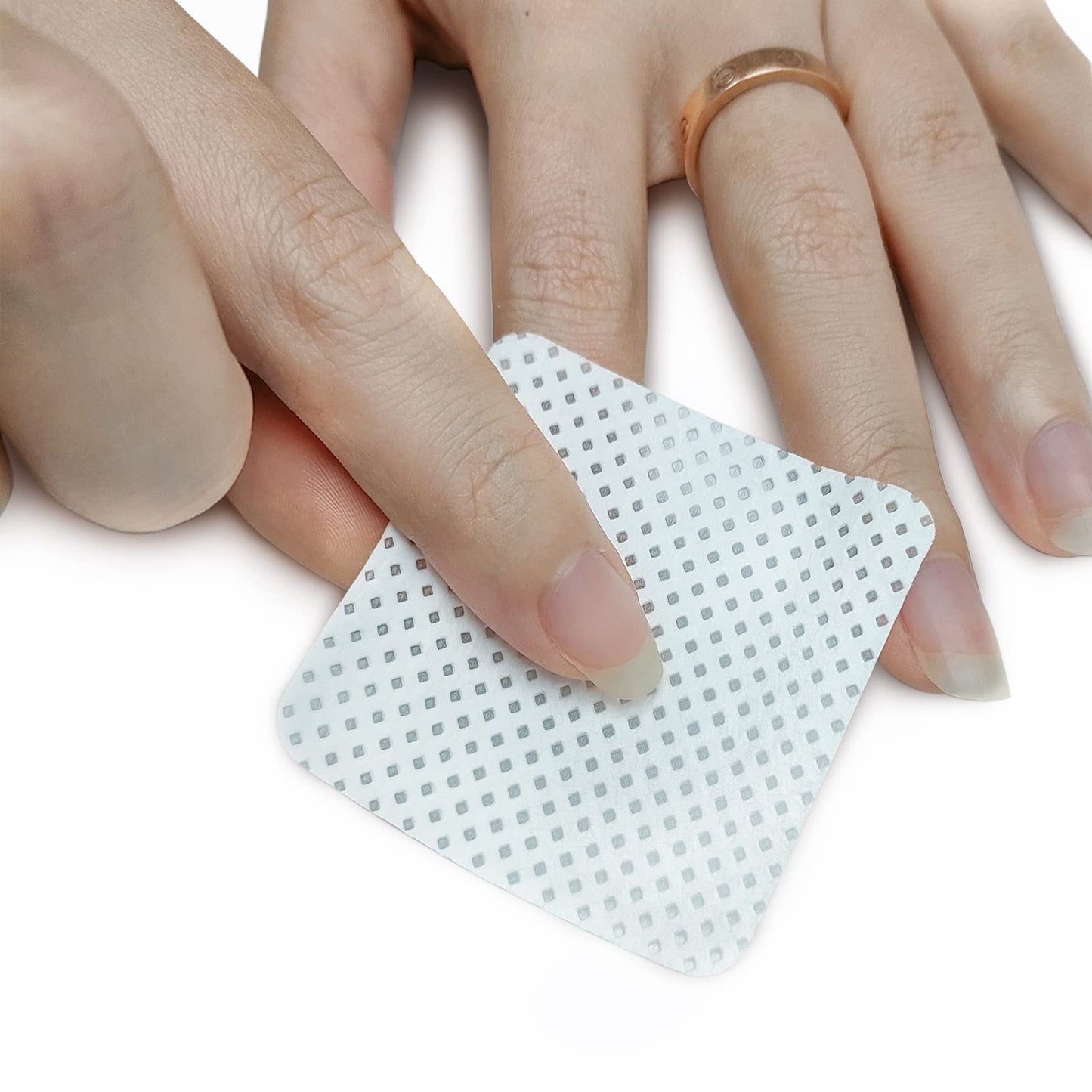 2000PCS Lint Free Nail Wipes White, Non-Woven Nail Polish Remover Pads - Soft Lint Free Wipes for Gel Fingernails - DIY Fingernails Salon Supplies