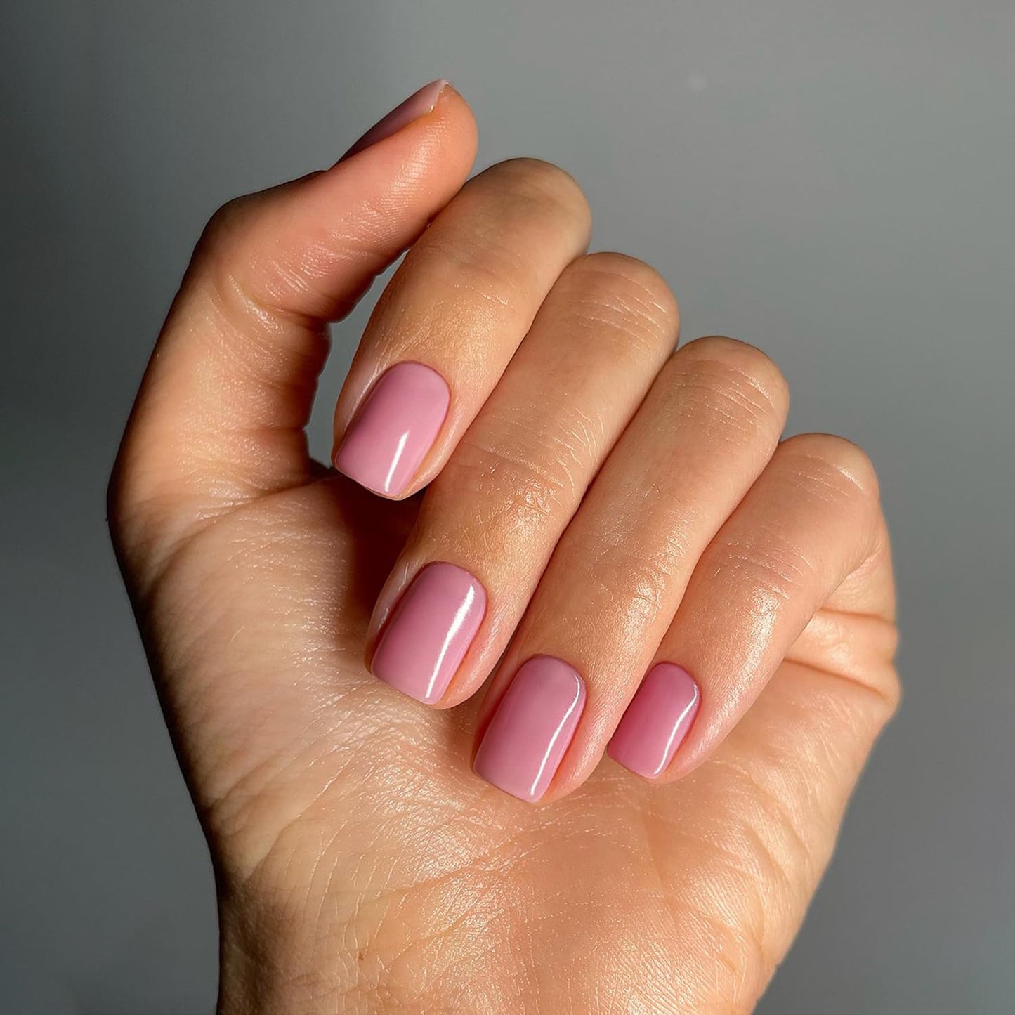 KQueenest 48 Pieces Mauve Pink Press on Nails Short Square, Gel Fake Nails Short Coffin, Pure Dark Pink Color Natural Petite Nails Press ons, Reusable Acrylic Stick on Nails Press on for Women