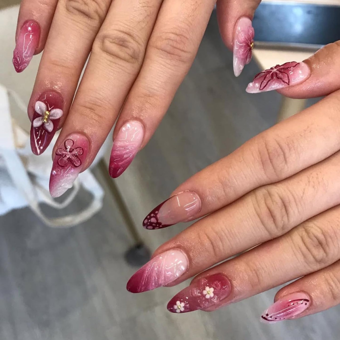 Cute Flowers Press on Nails Short Almond Press on French Tip Fake Nails White Butterfly False Nails with 3D Pearls Charms Designs Acrylic Nails Glossy Full Cover Glue on Nails for Women Manicure 24Pcs
