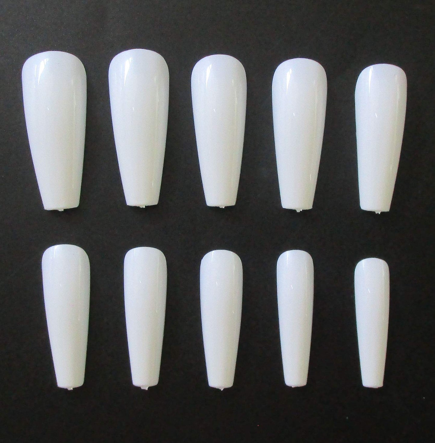 100pc White Press on Nails Medium Coffin Fake Nails, Medium Press-on Nail Coffin Acrylic Nails Press ons Nail White False Nail Glossy Ballerina Artificial Fingernail Full Cover Glue on Nail
