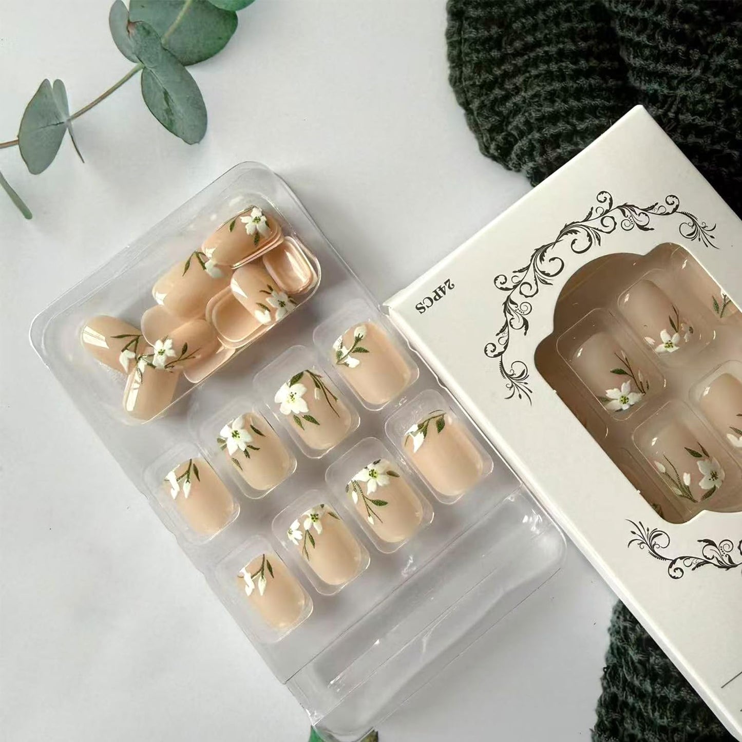Short Press on Nails with White Flowers Green Leaves Design Spring Floral Fake Nails Cute French Flower Nail Tips Glossy Press on False Nails Square Glue on Nail for Women 24Pcs