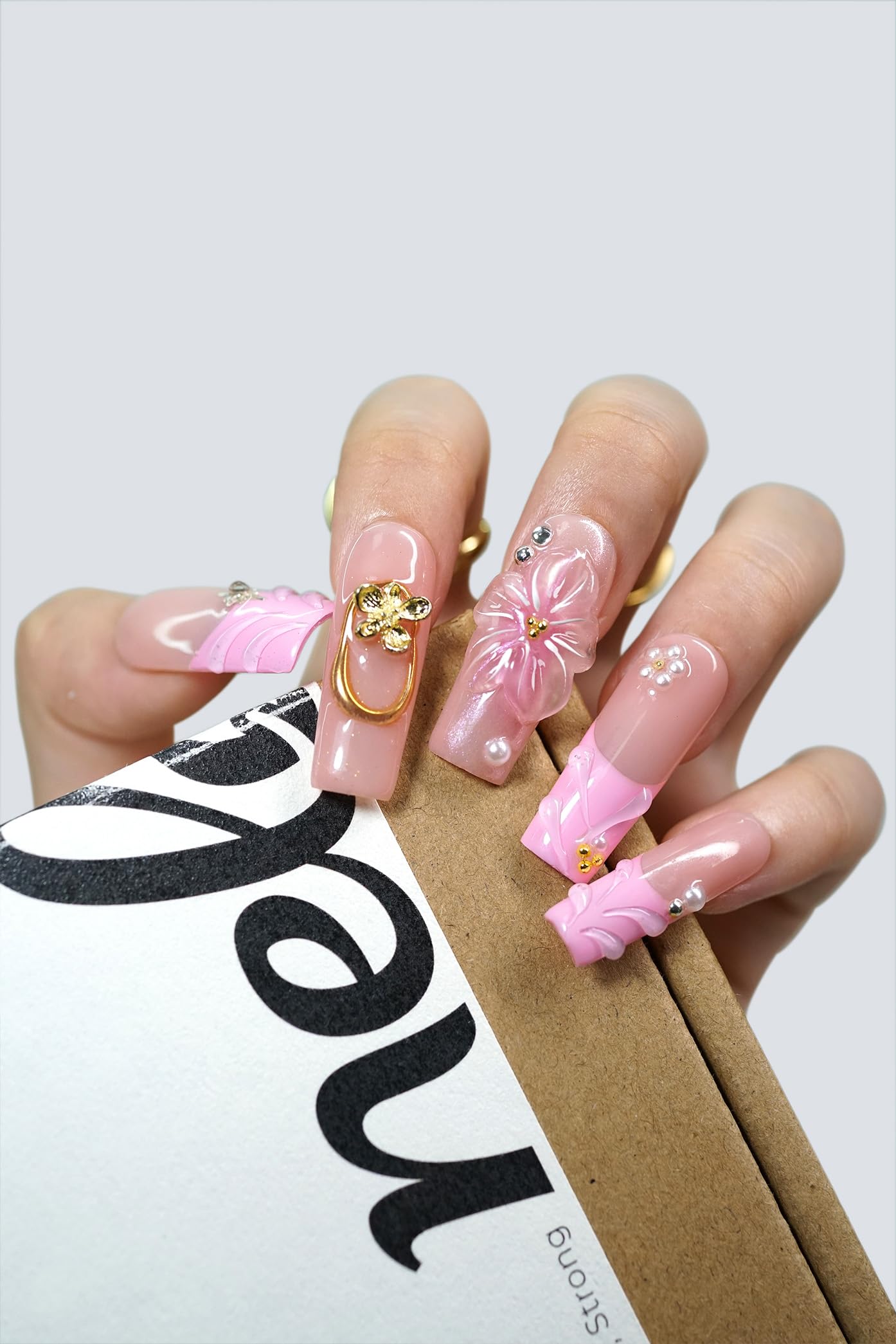 Nelaoco 10PCS Handmade Press On Nails REUSABLE 3D Gel Fake Nails Acrylic Slim Natural Profile Glassy Shine & Detail-Focused Finish (Champagne Rose Quartz - S)