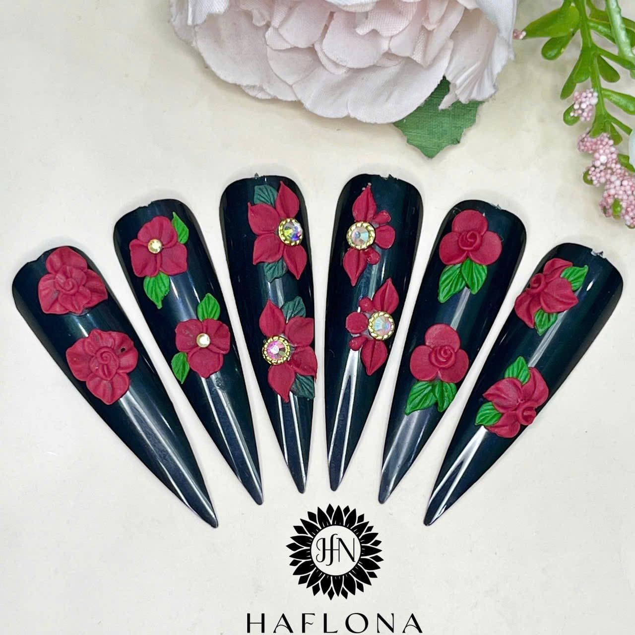 Set12Pcs Small 3D Acrylic Christmas Flowers Nail Art Charms -Small Flower Xmas Handmade by Acrylic Powder for Salon Nails Deco Noel(12Pcs SmallFlowers Christmas)