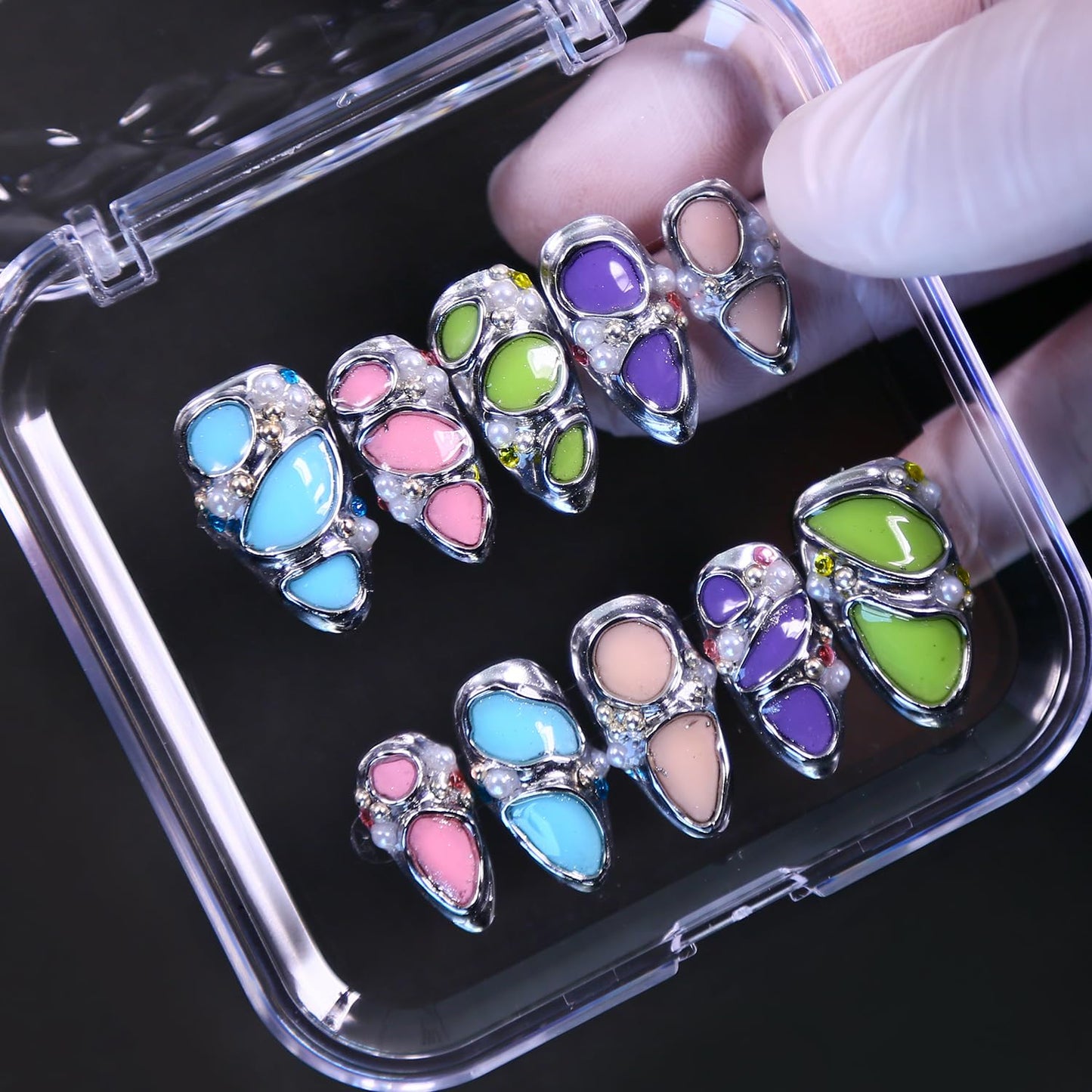 MXYIYANR Almond Press on Nails Medium Fake Nails 3D Art False Nails with Design Full Cover Fake Fingernails Glossy Acrylic Stick on Artificial Nails for Women Manicure 10 Pcs (M)
