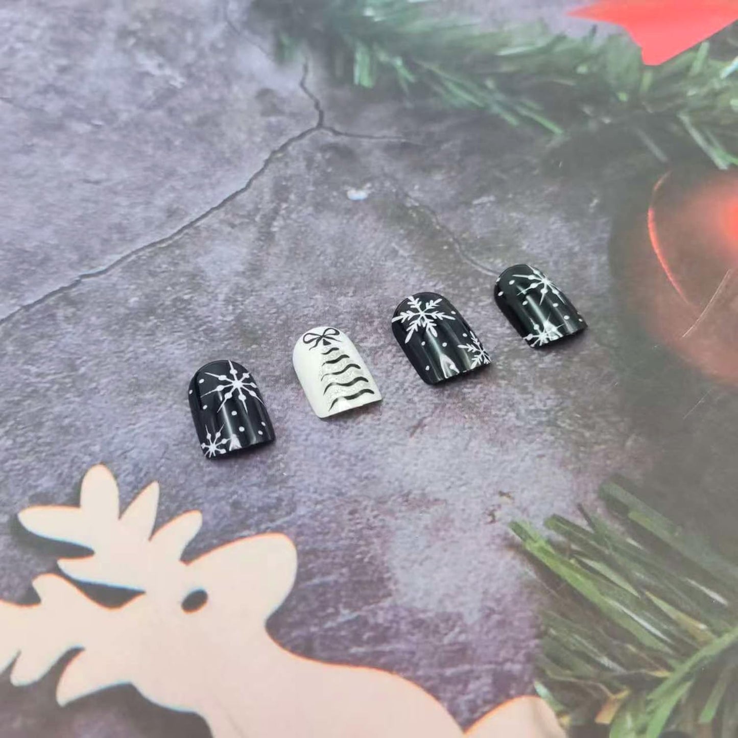 Short Press on Nails Christmas Nails Press ons French Tip Fake Nails with Rhinestone and Snowflake Designs Full Cover Gradient Stick on Nails Reusable Nail Black Glue on Nails Holiday Manicure 24Pcs