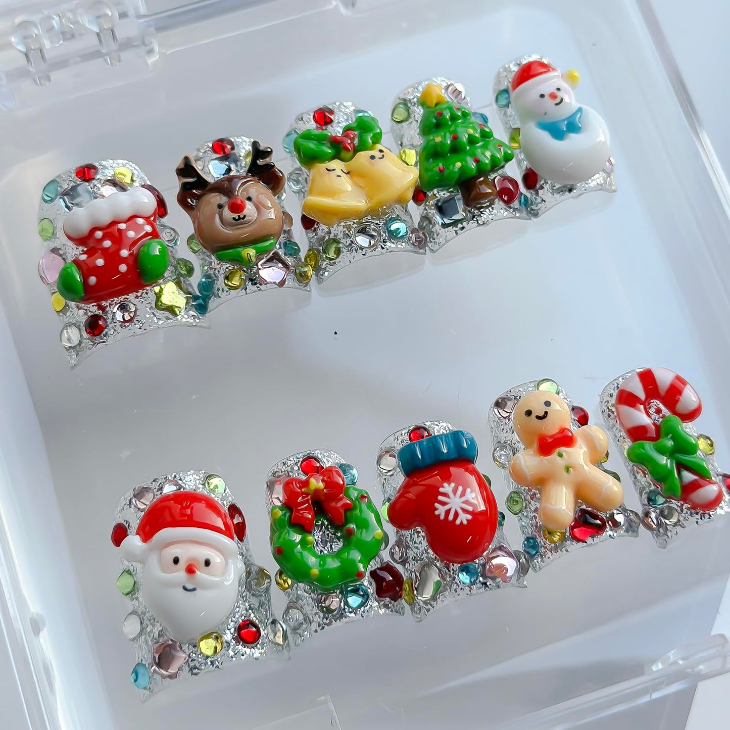 Christmas Press on Nails Luxury Short Duck Handmade 3D Unique Reusable ABS Material Fake Nails Cute False Nails with Santa Reindeer Tree Snowflake Designs Glossy Glue on Nail Thick Acrylic Nail(S)