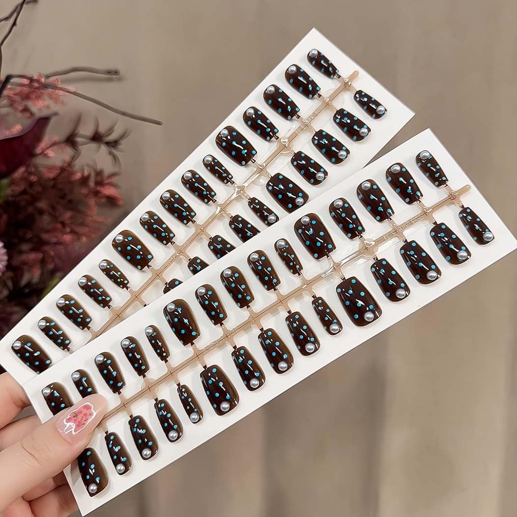 RikView Square Press on Nails Medium Fake Nails Dark Brown Nails with Polka Dots Design Glossy Full Cover Nails for Women 30 PCs/Set