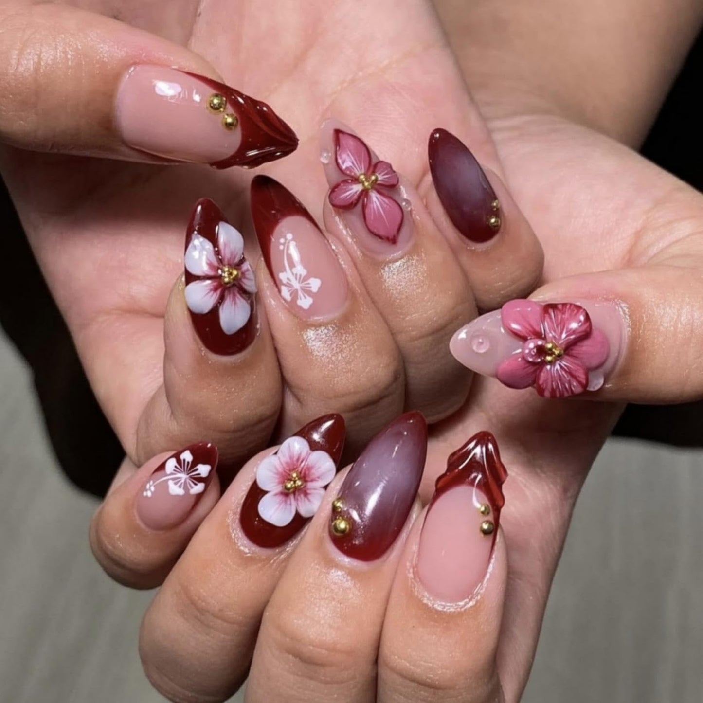 French Tips Press on Nails Medium Almond Fake Nails with Red Flower Charm Design Glossy Ombre Red Glue on Nail Floral Nails Press ons Reusable Full Cover Spring Summer Nail for Women Manicure 24Pcs
