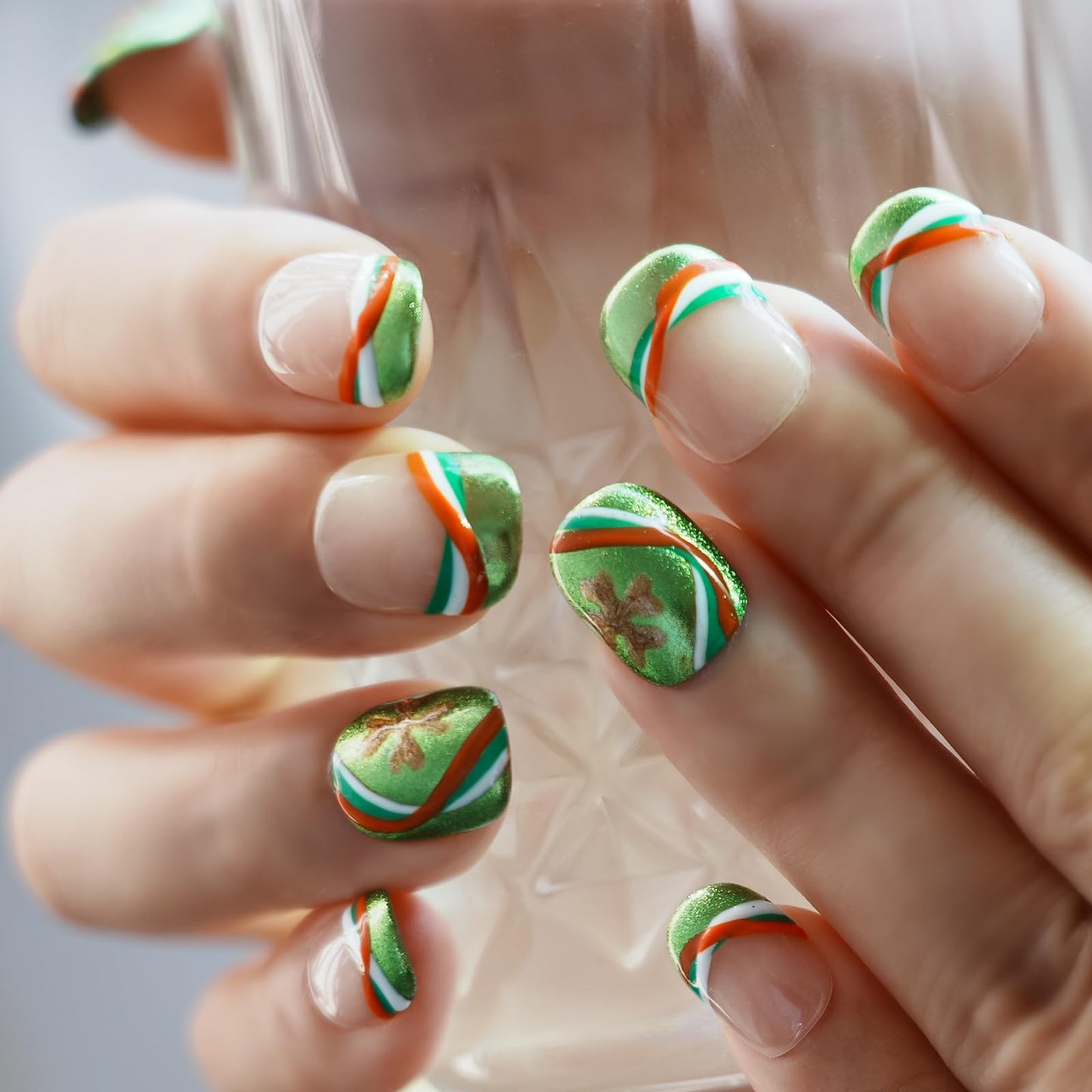 Tesytto Short Round Press On Nails, Green Glitter with Multicolor Line & Gold Clover Accents, Handmade Reusable Full Cover Nail Art (Size M)