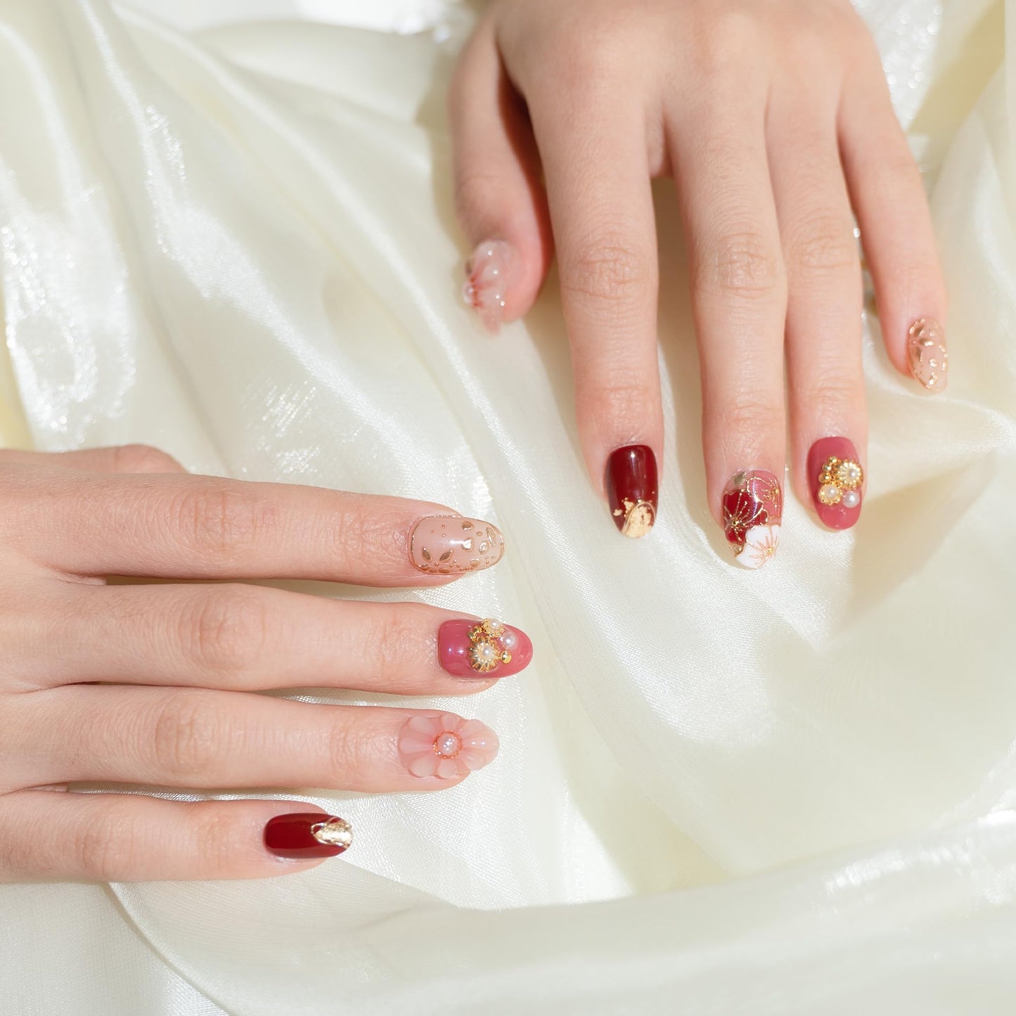 Sun&Beam Nails Handmade Press-on Short Oval Red Pink Gold 3D Flower Japanese Design Fashion False Nail Tips 10 Pcs Set (#210 L)