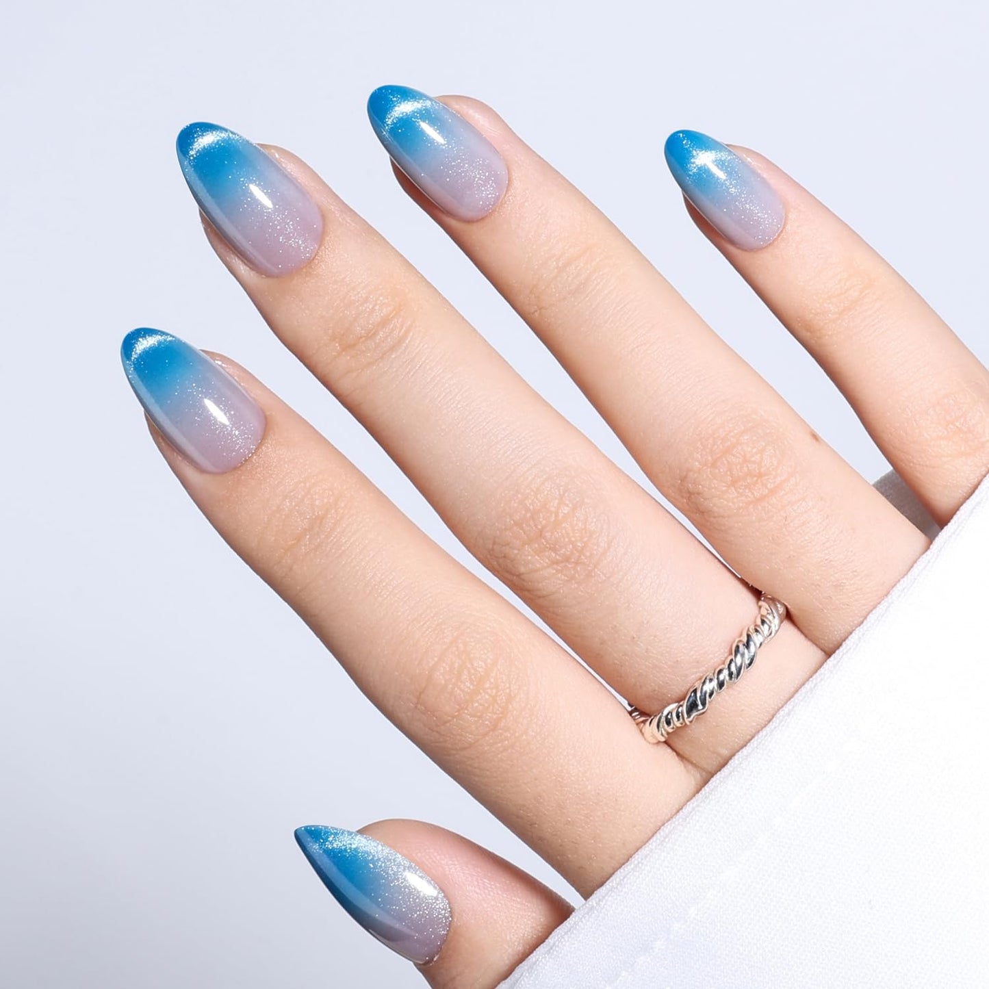 WiniBeauty Blue Cat Eye Press On Nails Almond - Ombre Short Almond Fake Nails, Blue Cateye Press On Nails Reusable Stick On Nails in 16 Sizes, 32pcs False Nail Kit for Women & Girls (Fading Tides)