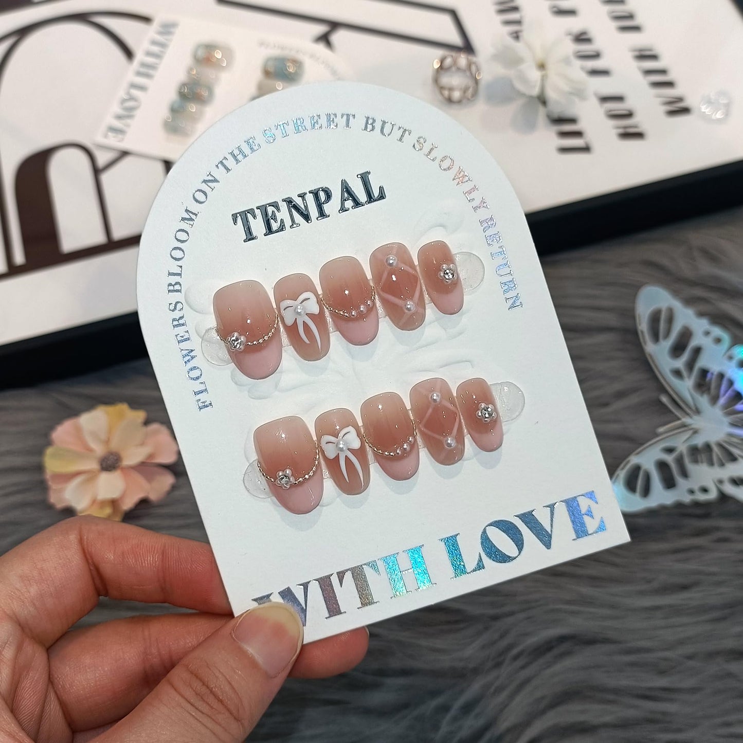 TENPAL French Tip Press on Nails Short Oval,Blush Pink Checkered Fake Nails with Hand-Painted 3D Pearl Bows,Ballerina Sweet False Nails Reusable Full Manicure Kit 10pcs Ballerina Sweet Nails(S)