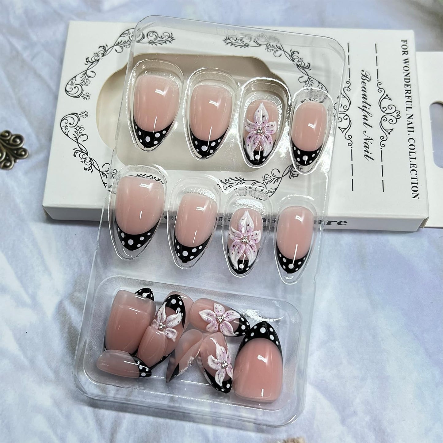 Spring Polka Dot Press on Nails Short Almond Fake Nails with 3D Lily Flower Design Black French Tip False Nail Glossy Full Cover Stick on Nail For Women Manicure 24 Pcs