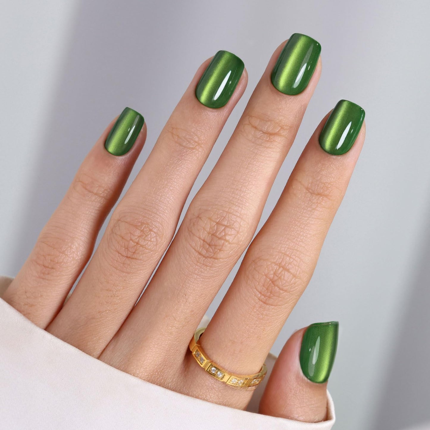 Cat Eye Press on Nails Green - GJZEZ Soft Gel Glossy Glass Cateye Square Magnetic Fake Nail Press ons, Elegant St. Patrick's Day Press On Nails for Women | 16 Sizes - 32 pcs Reusable Nail, Emerald