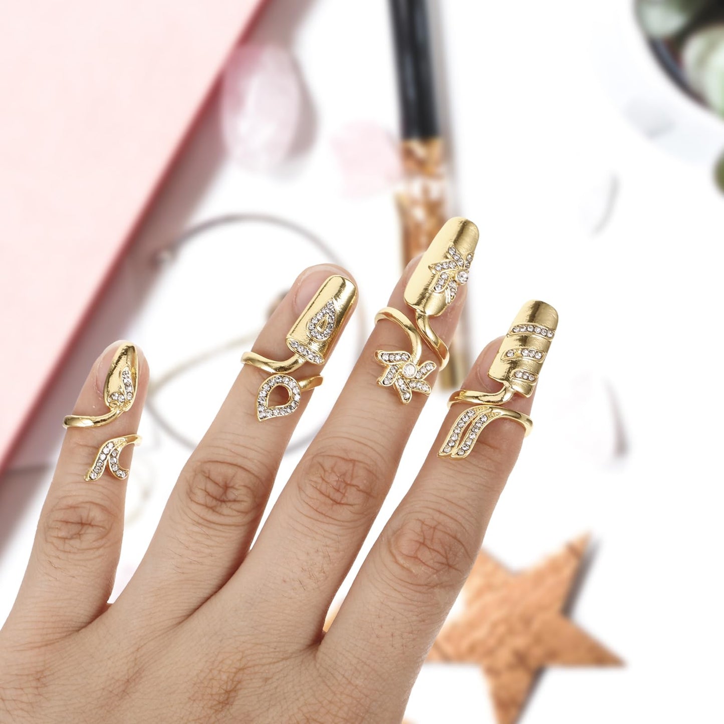 Lurrose Fingernail Rings for Women, Nail Cap Cover Ring Nail Rings Jewelry Fingertip Rhinestone Fingernail Ring Knuckle Nail Ring Decoration, 4pcs (Gold)
