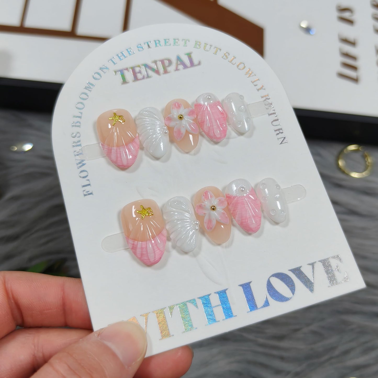 TENPAL Mermaid Press on Nails - Pink French Tips with 3D Shell & Pearl, Summer Floral & Handmade, Reusable Short Oval False Nails for Daily Glam(S)