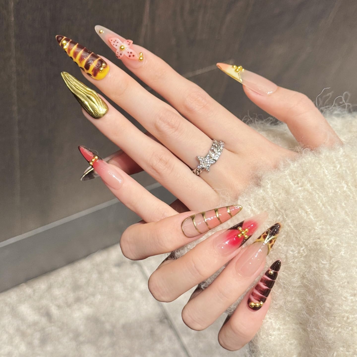 Long Press on Nails Handmade Almond Fake Nails French Tip False Nails 3D (S)