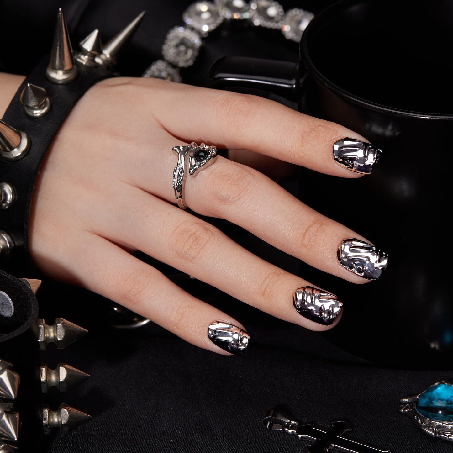 VSALON Short Square Press on Nails - Silver Metallic Chrome 3D Sculpting Fake Nails Kit, Reusable Opaque Punk Glue on Nails, Cuticle Oil - 32 PCS Stick on Nails in 16 Sizes
