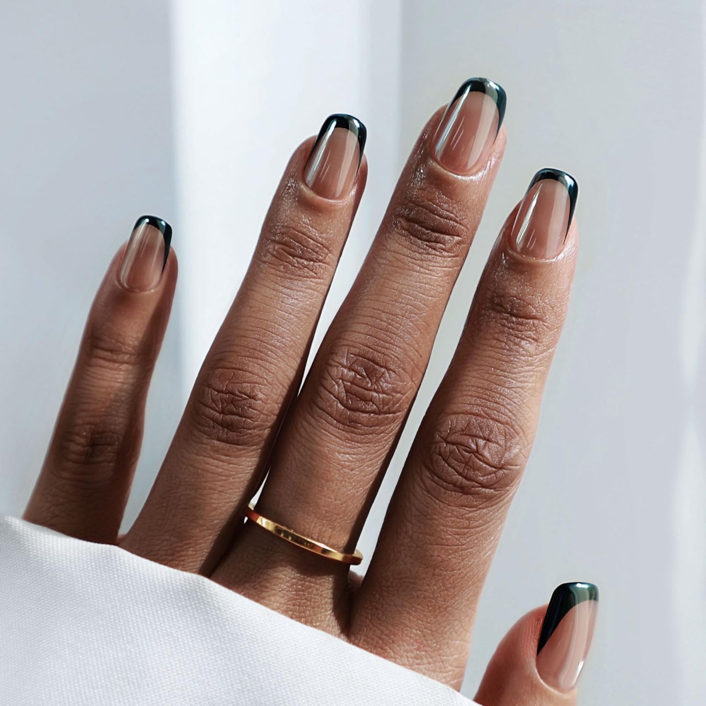 Black French Tip Glazed Donut Chrome Press On Nails - GJZEZ Soft Gel Medium Square Holographic Licorice Nails, Iridescent Shimmery Halloween Fall Glue on Nail | 16 Sizes - 32pcs Reusable Nail