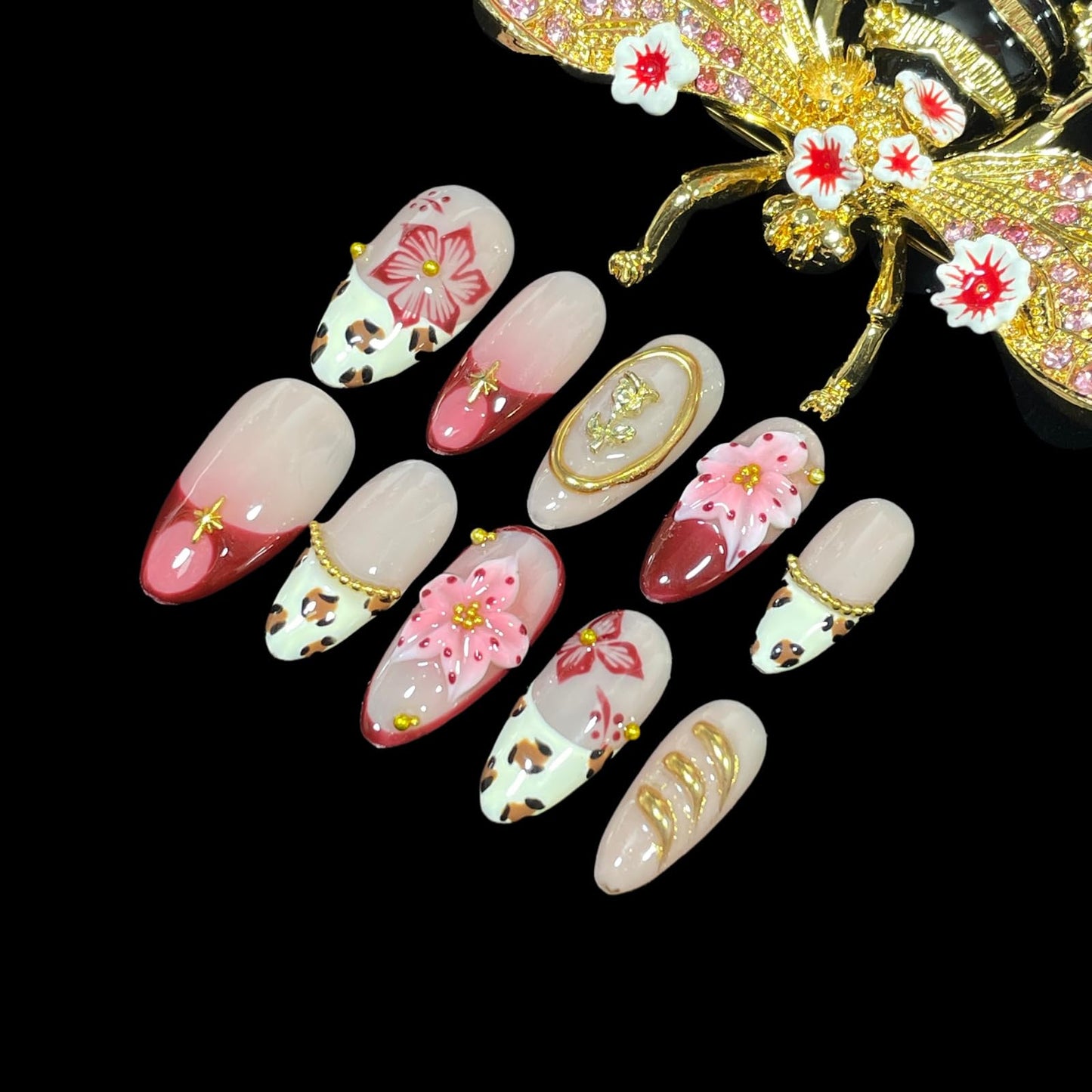 Handmade Press on Nails, Medium Almond Shape, 3D Floral Design with Gold Accents, Leopard Print Acrylic False Nails (Gilded Feline, M)