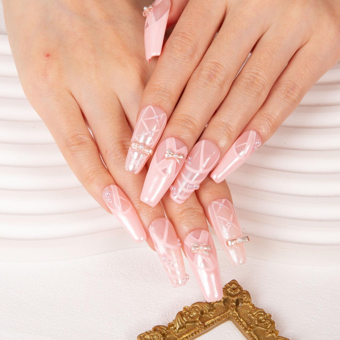 LOVFUL Press on Nails Tiptoe Ballet | Handmade with Full Covered Crystals | Reusable Full Cover Nails | Coffin Classic Regular 1.3 in | H291-L