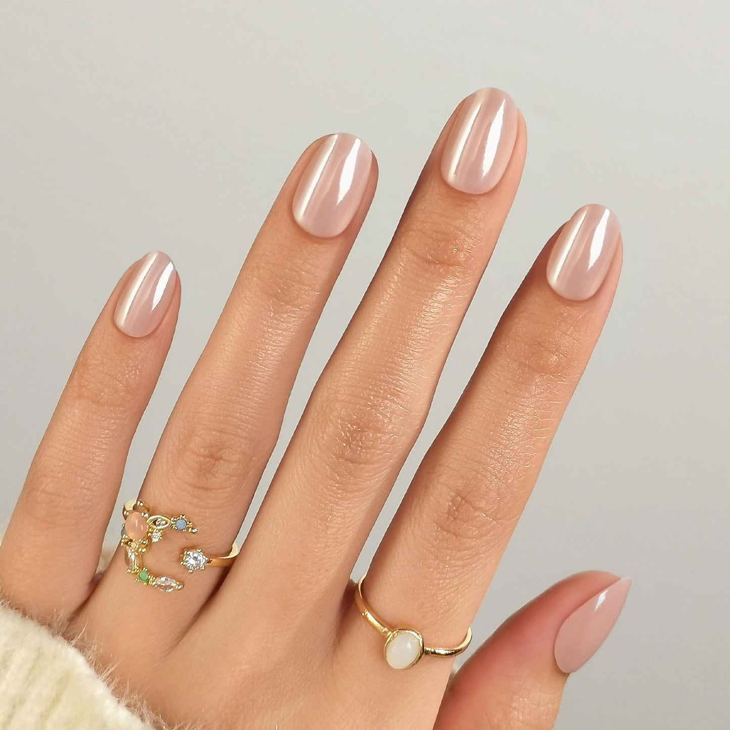 Chrome Press on Nails Oval - SHANGMENG Soft Gel Nude Press on Nails Short for Women Gift, Fit Perfectly & Natural Stick on Nails with Glue in 16 Sizes - 32 Reusable Fake Nails, Aurora Soft Nude