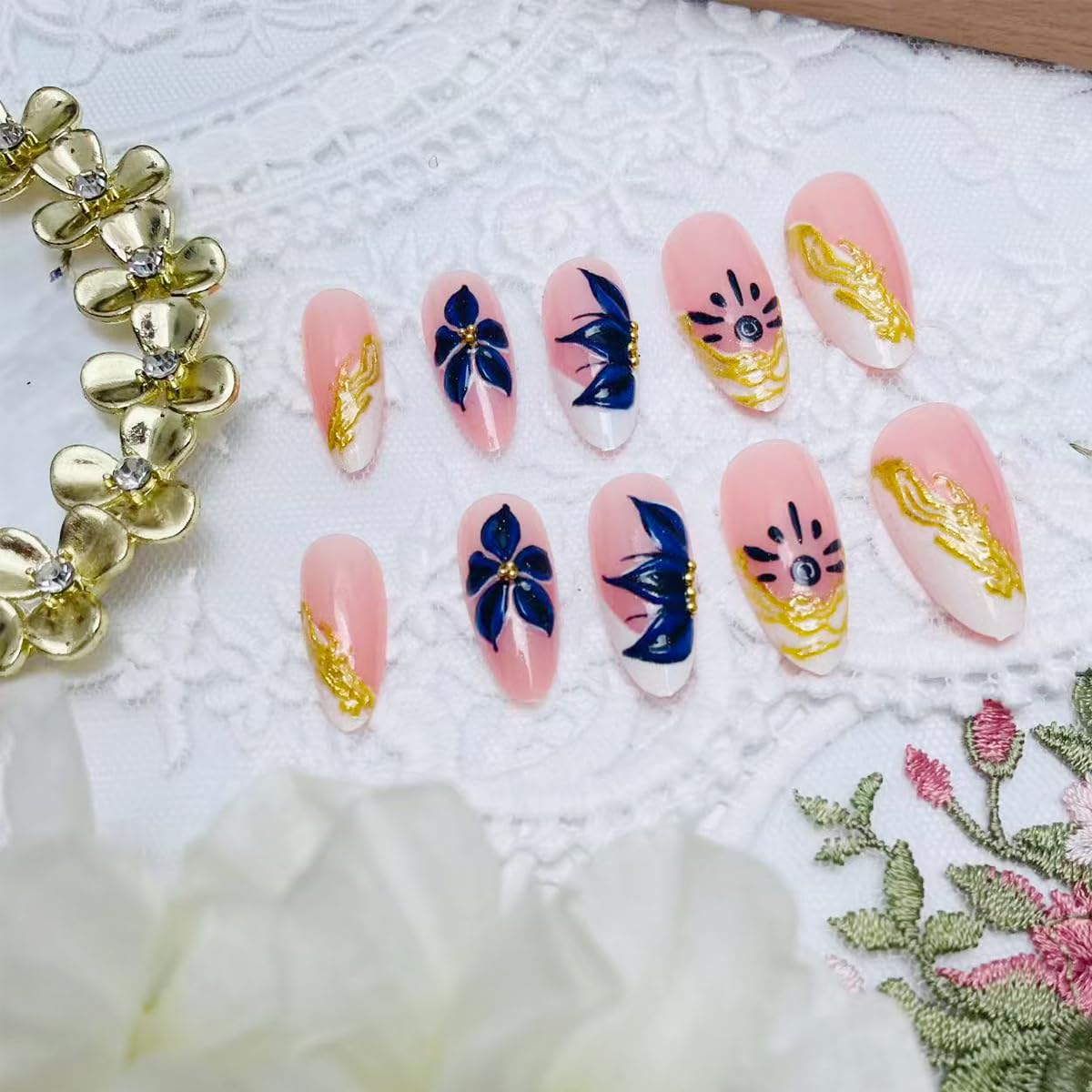 24Pcs Blue Floral Press on Nails Almond Shape Chrome Gold French Tip Fake Nails Medium Length Artificial Nails Flowers Acrylic Nails Full Cover Stick on Nail for Women Wedding Party Daily DIY Nail Art