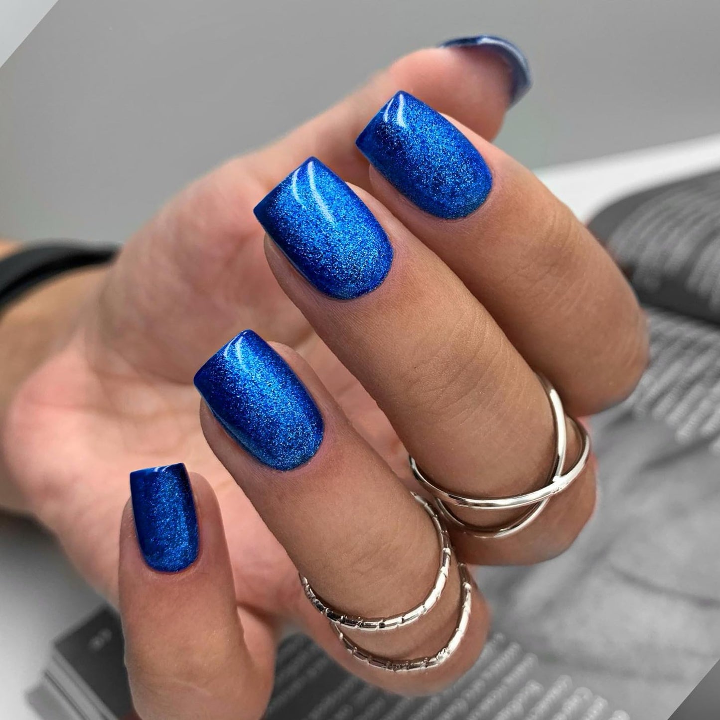 KQueenest Royal Blue Glitter Press on Nails Short Nails Glue On, Sparkle Bling Fake Nails Short, Cute Acrylic Nails Press ons, Luxury Shiny Stick on Nails For Women Festival Decoration in 24 Pcs