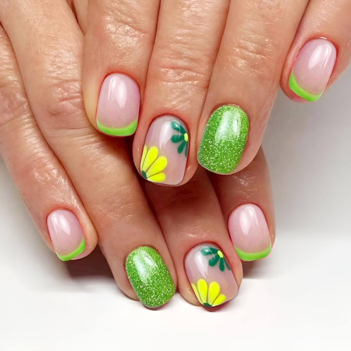6 Packs（144Pcs）Flower Press on Nails Short Square Fake Nails with Floral Design Summer Spring Nails Press ons Colorful Acrylic Nails Glossy Glue on Nails Full Cover Stick on Nails for Women Girls