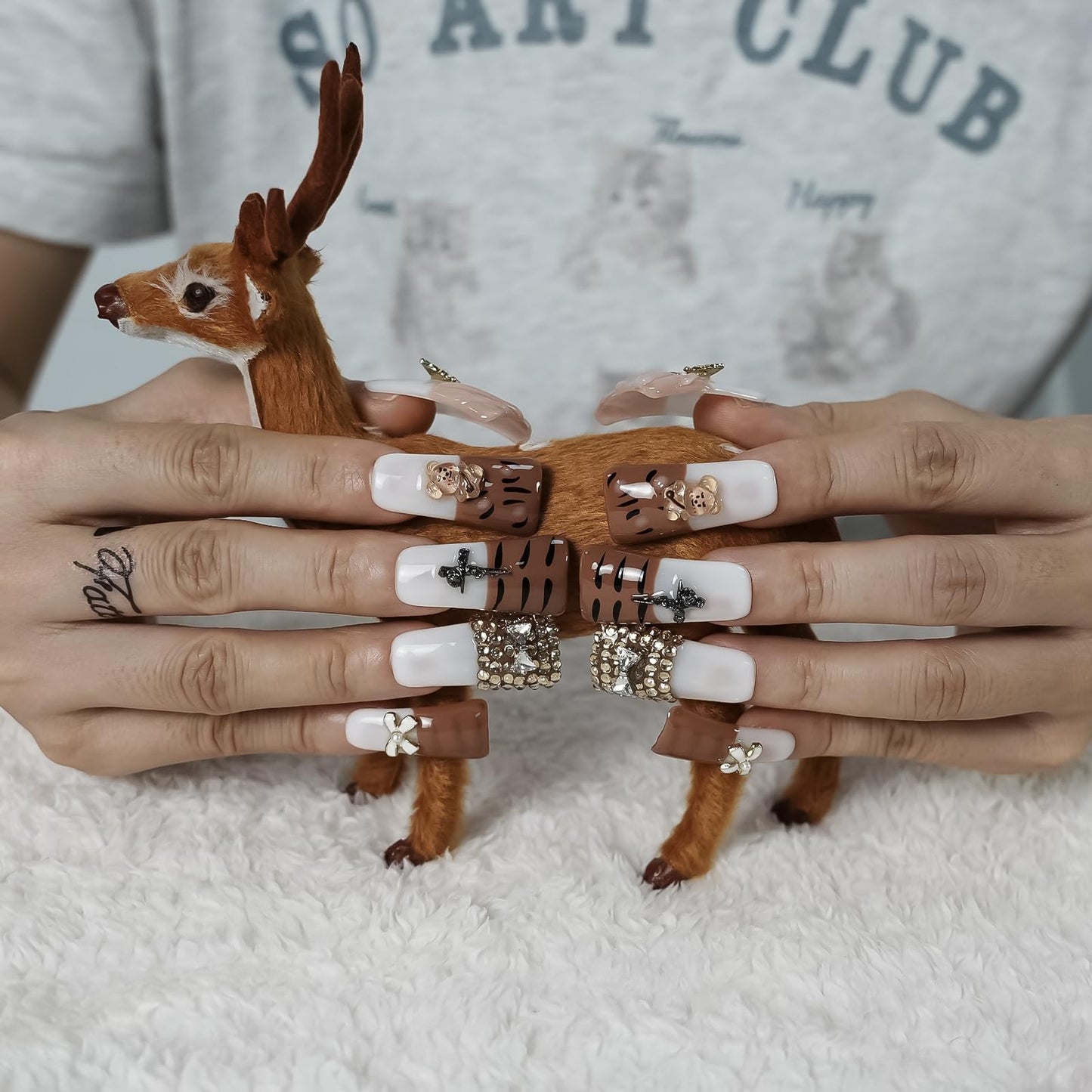 Tesytto Press On Nails Long Duck, Handmade French Tip Fake Nails with 3D Butterfly, Bear, Tiger Stripe, Rhinestone Bow & Rose Cross Charms, Sweet Edgy Acrylic Nails (Diamond Tiger Pattern, M)