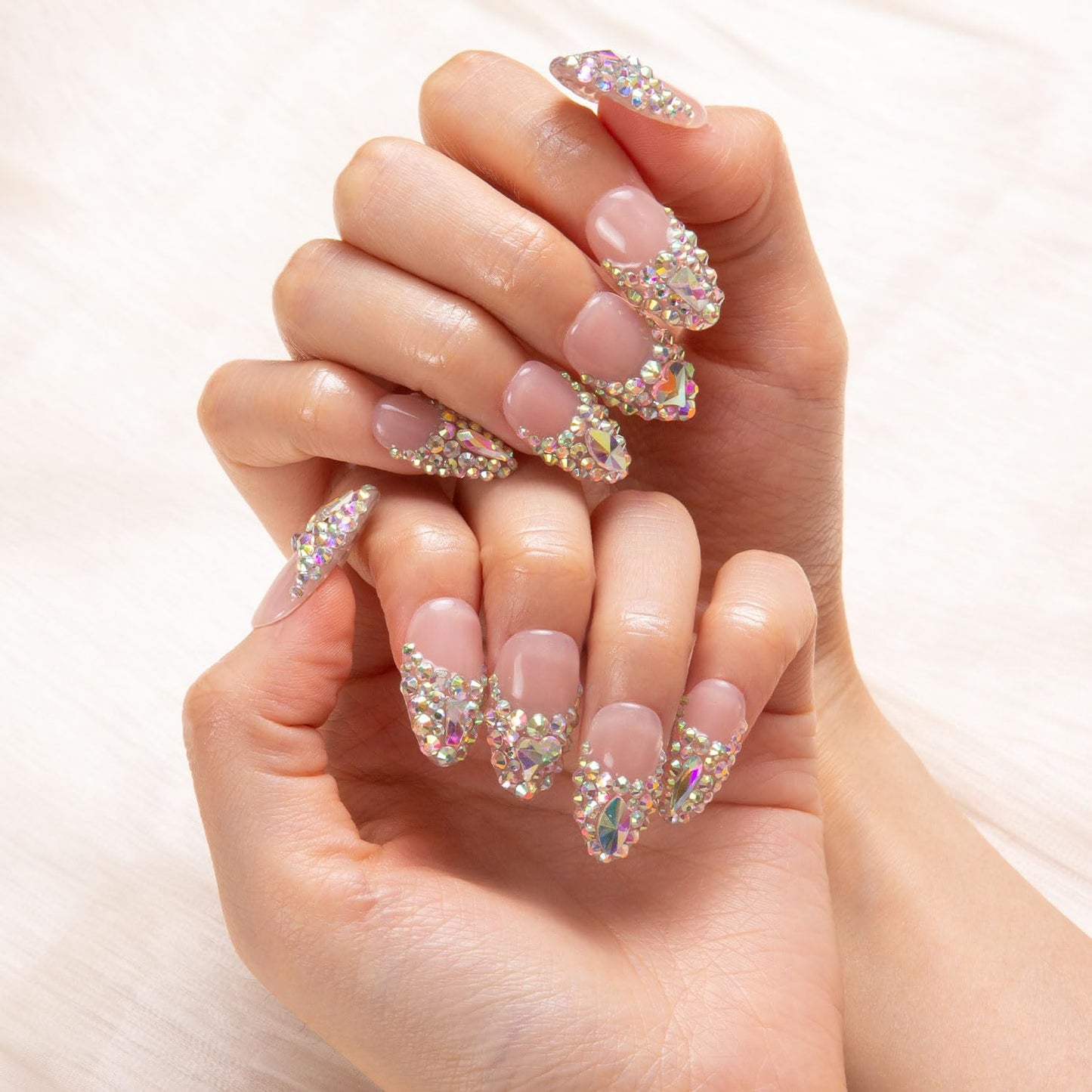 LOVFUL Press on Nails Angel's Tear Rhinestone | Handmade with Full Covered Crystals | Reusable Fake Nails | Almond Regular 1.0 in | H48-S