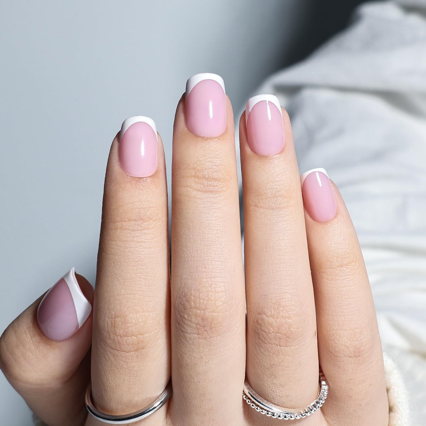 Leefrei French Tip Press On Nails - Short Square Press on Nails Pink White Tips Nails Press Ons for Women Fake Nails with Glue, Glossy Reusable Glue on Nail in 15 Sizes - 30pcs, Dusty Lavender